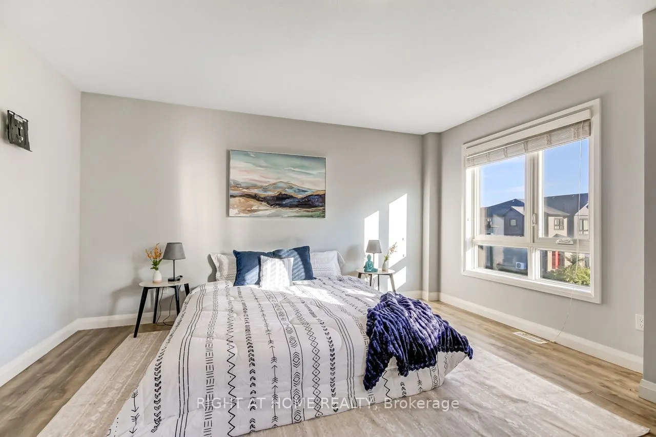 819 Kleinburg Drive #4