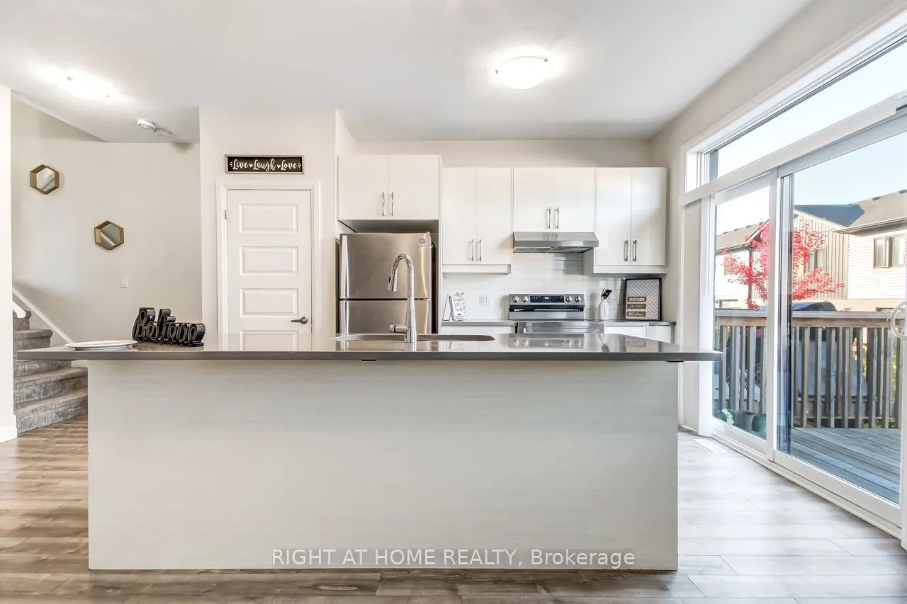 819 Kleinburg Drive #4