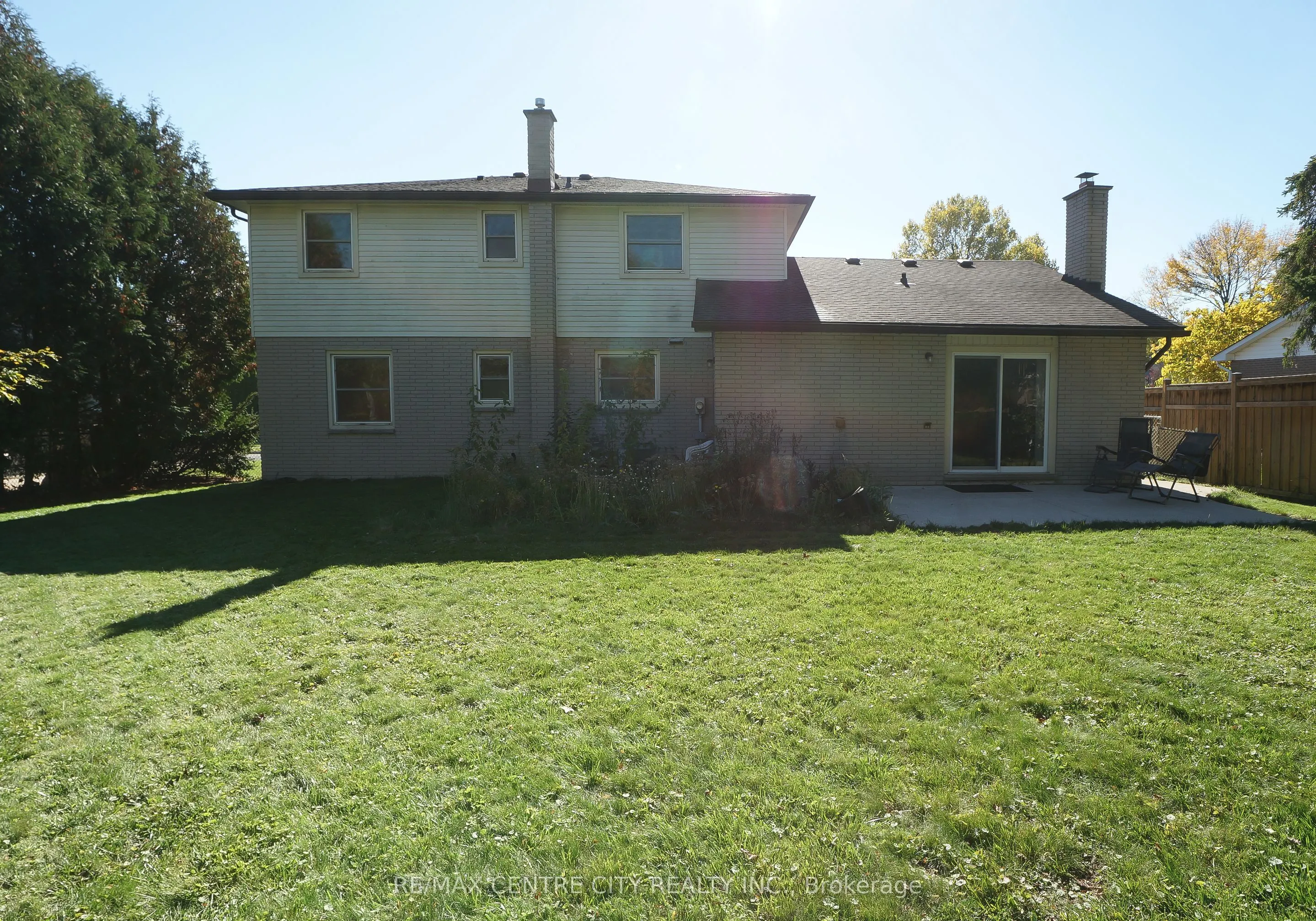 1096 Viscount Road