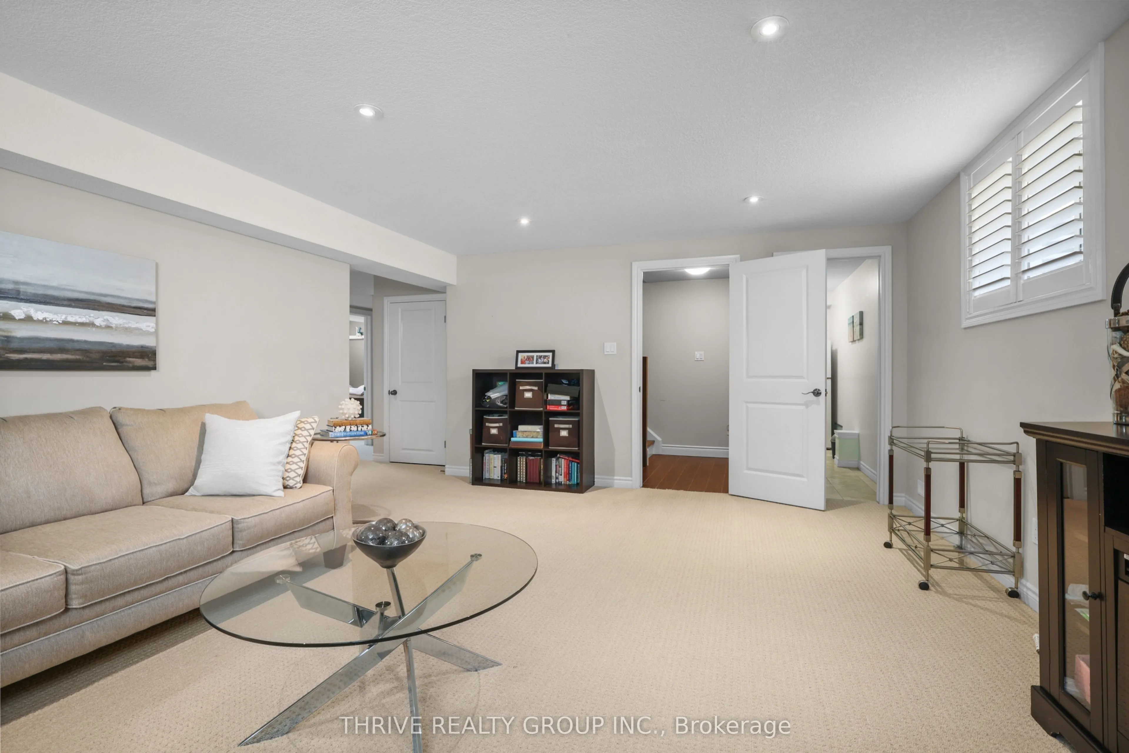696 Commissioners Road #5