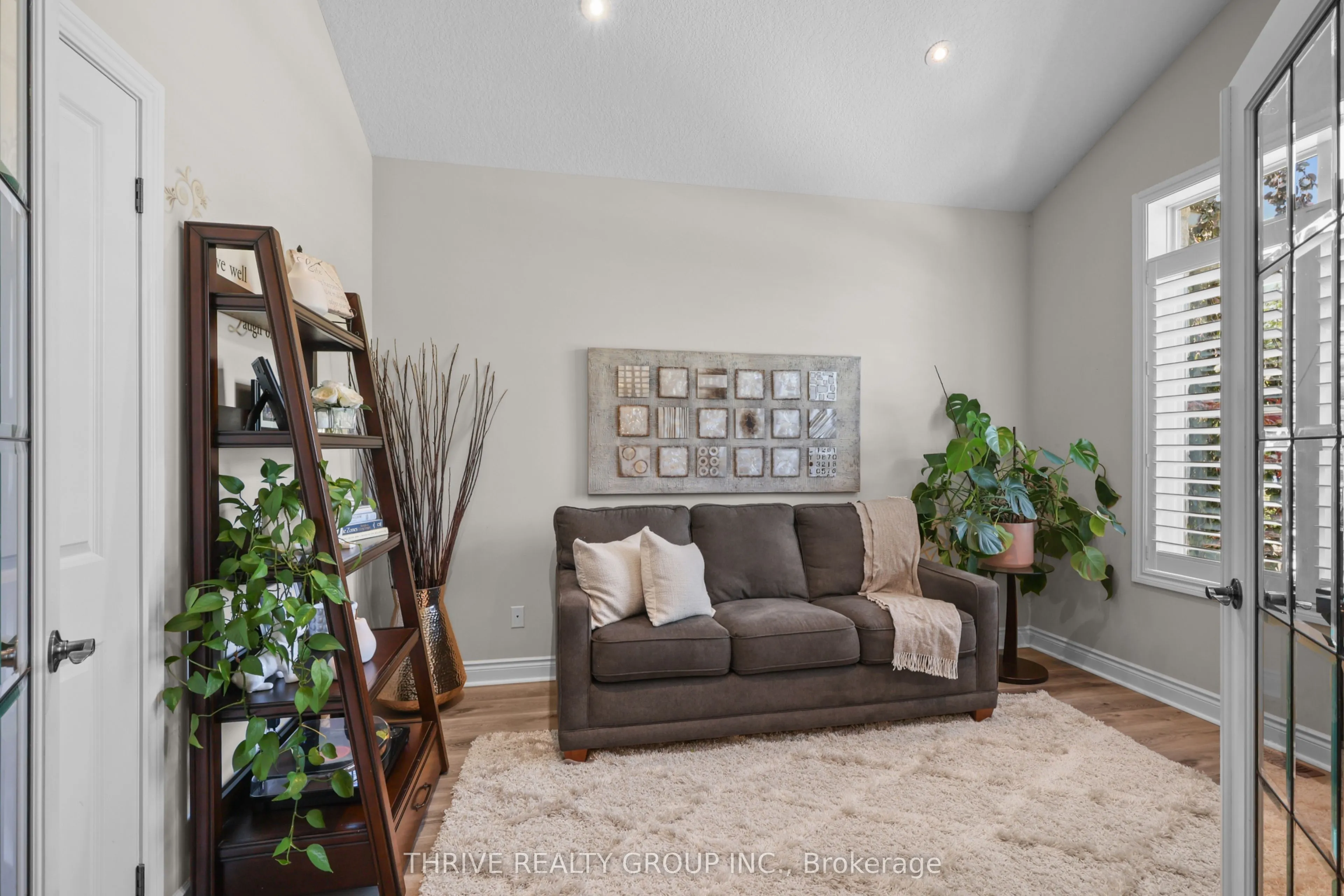 696 Commissioners Road #5