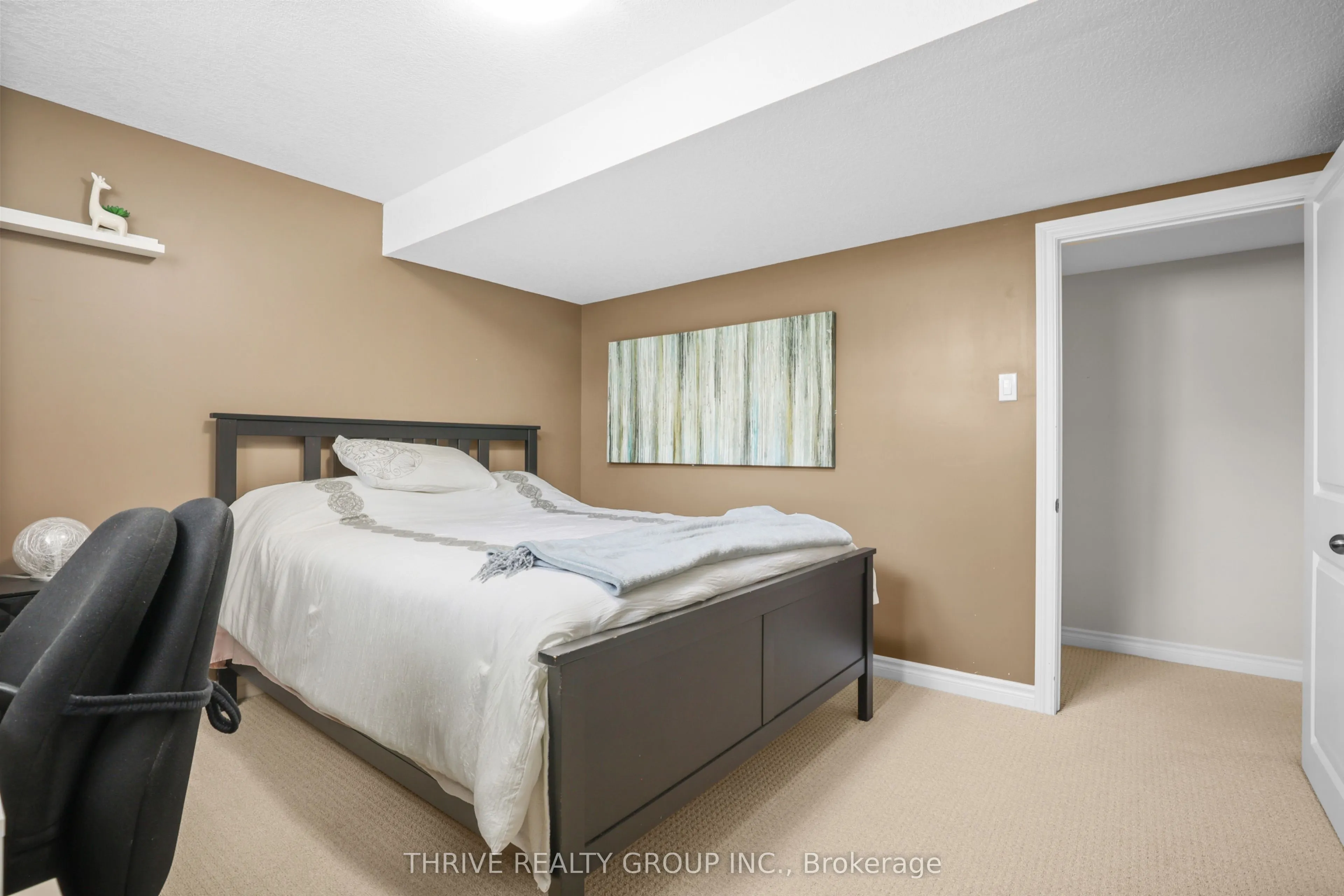 696 Commissioners Road #5