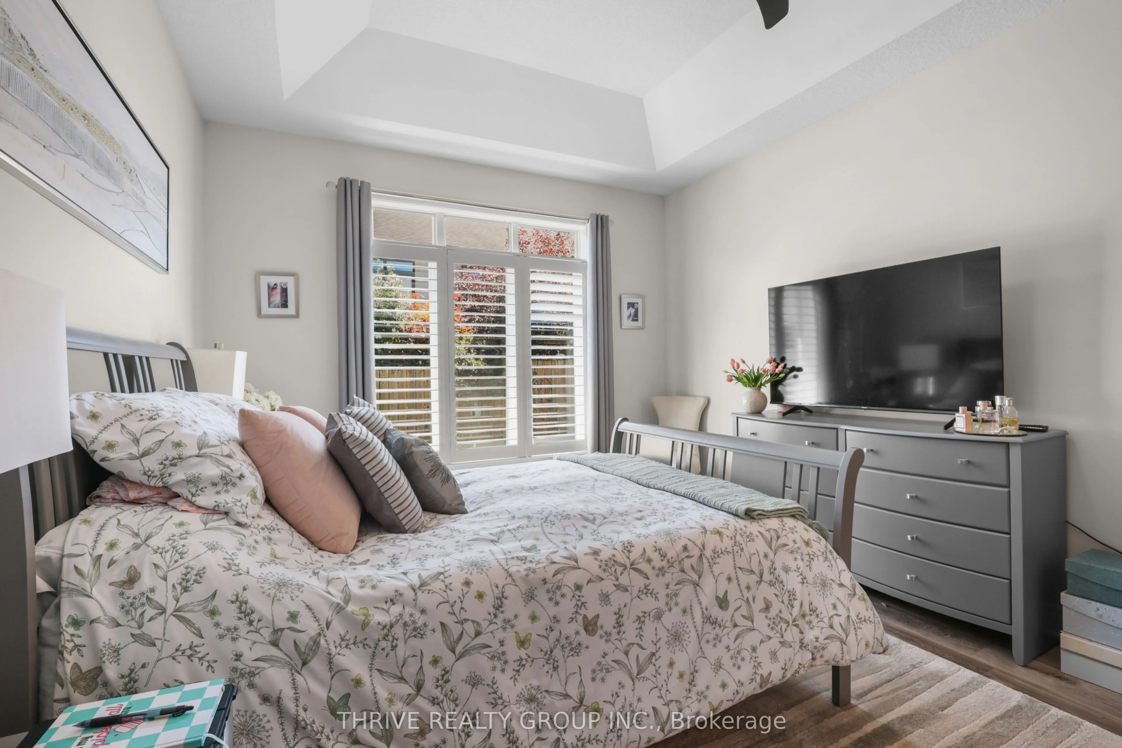 696 Commissioners Road #5