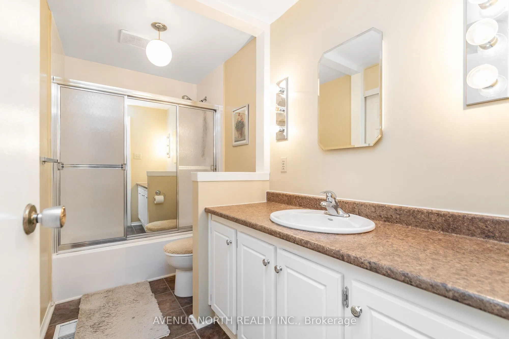 2270 Cotters Crescent #239