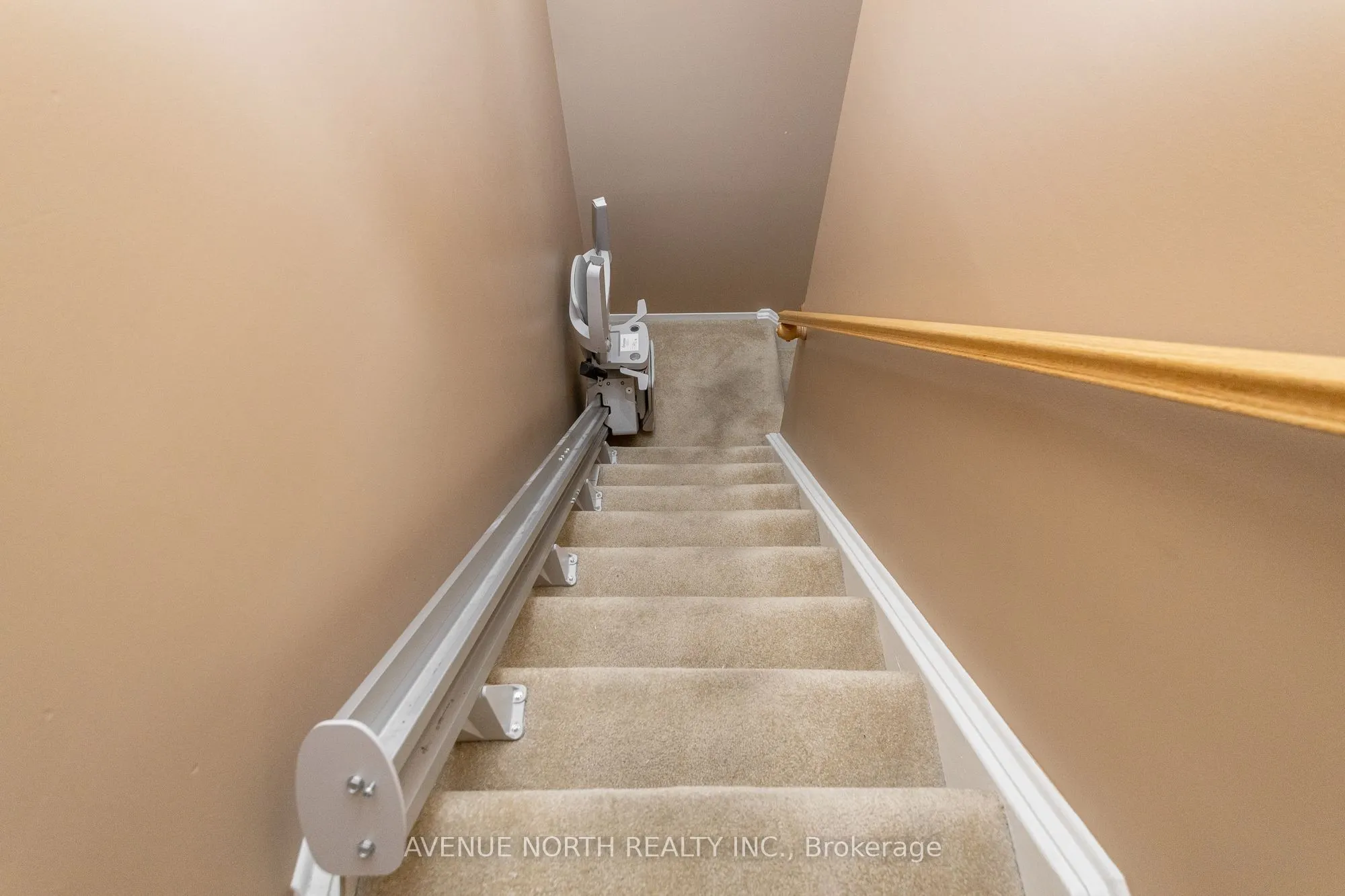2270 Cotters Crescent #239