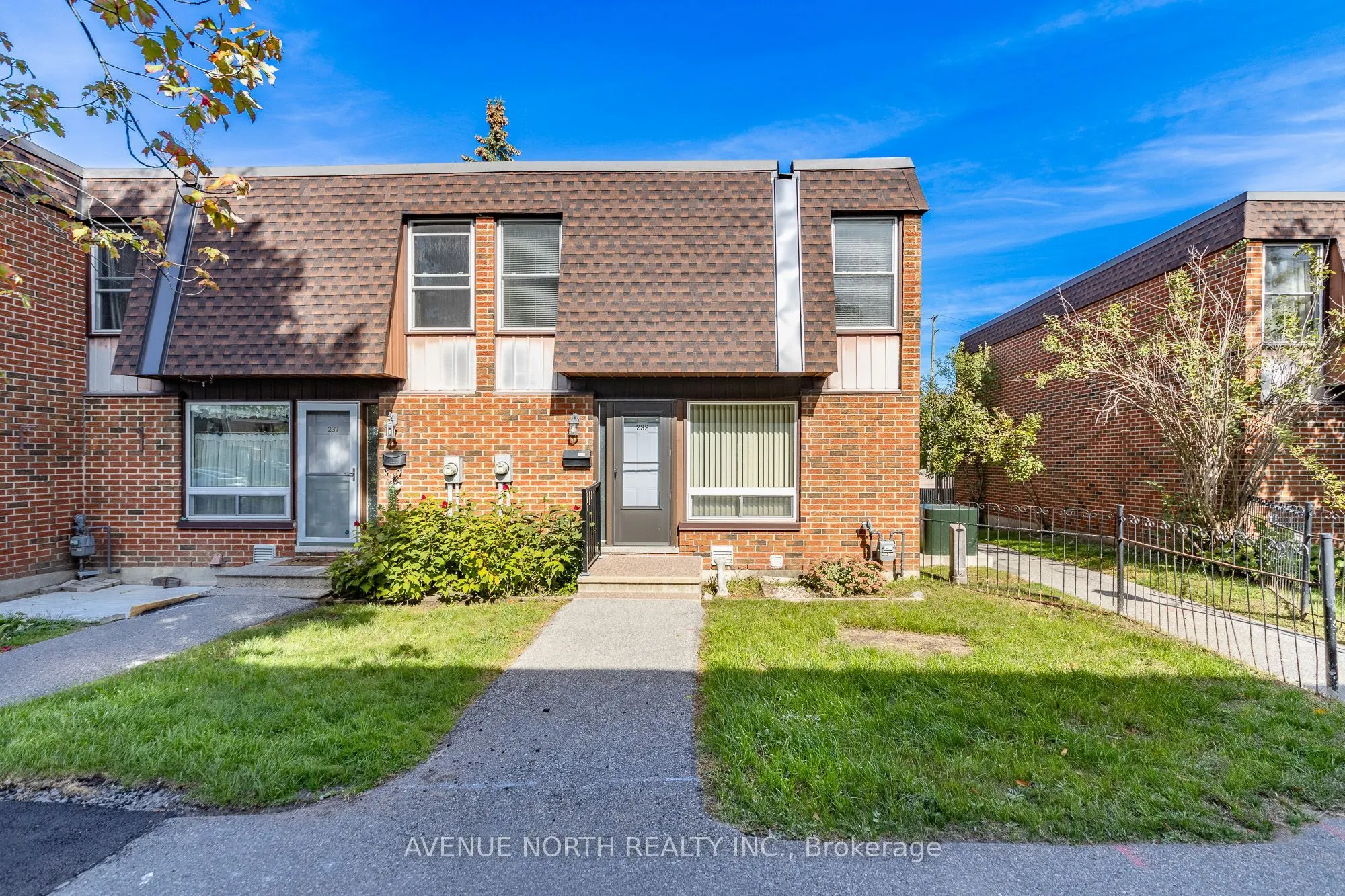 2270 Cotters Crescent #239