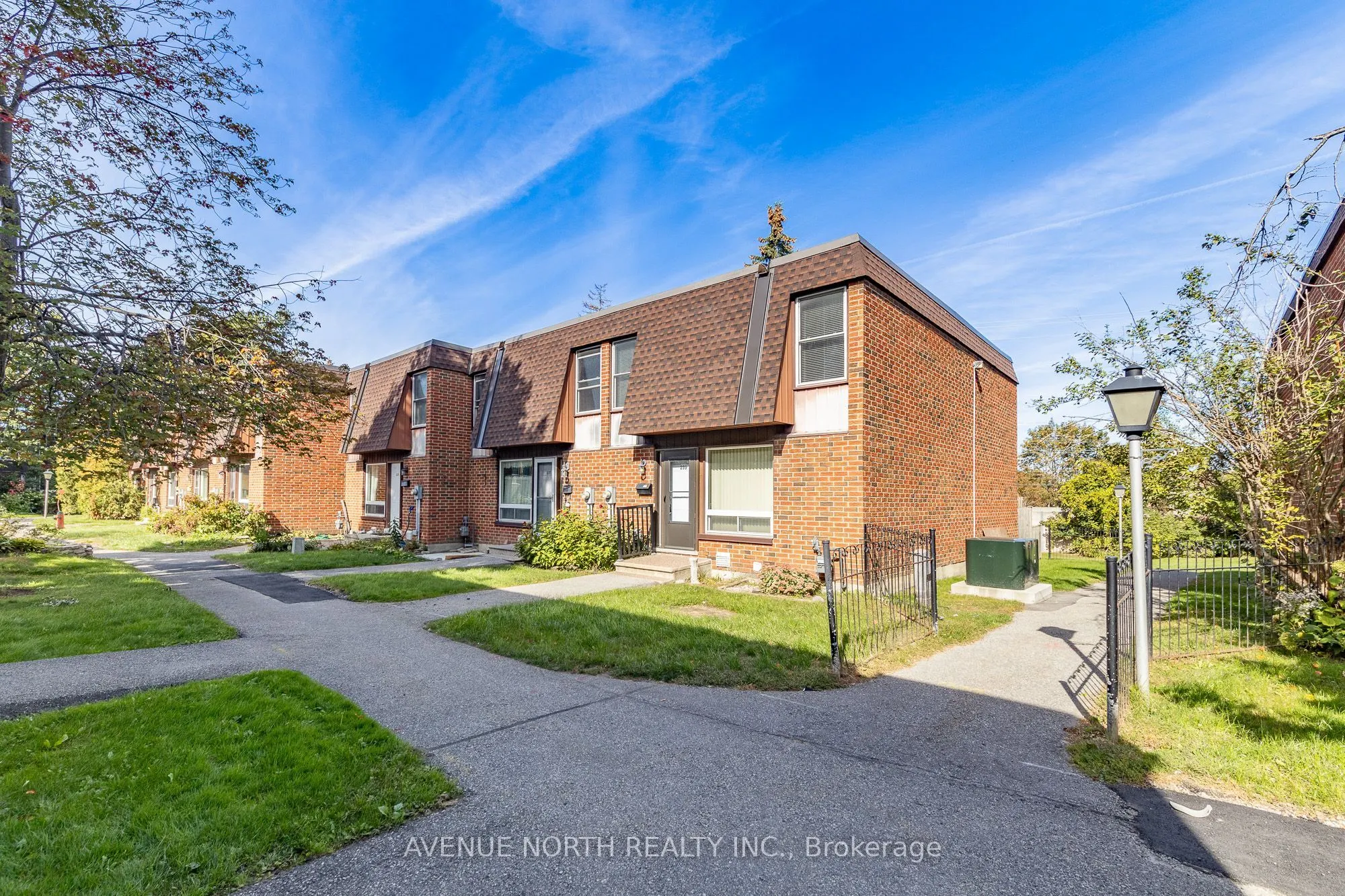 2270 Cotters Crescent #239