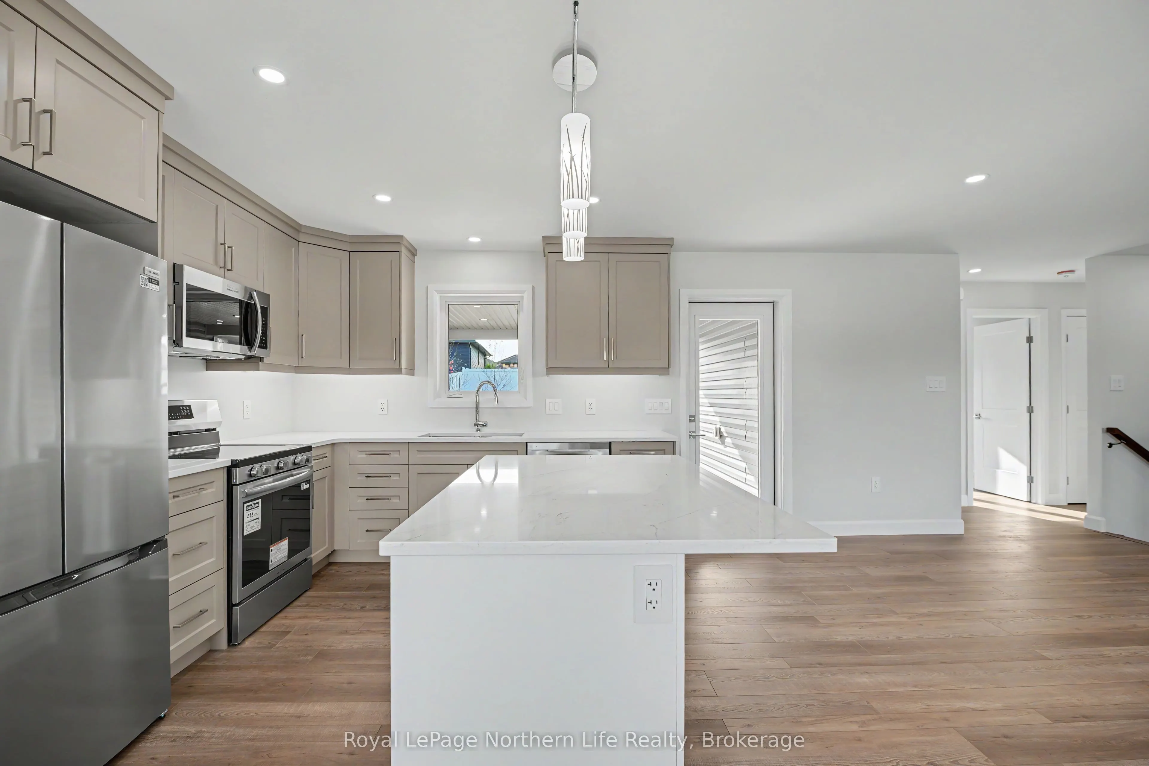 73 CARMICHAEL Drive