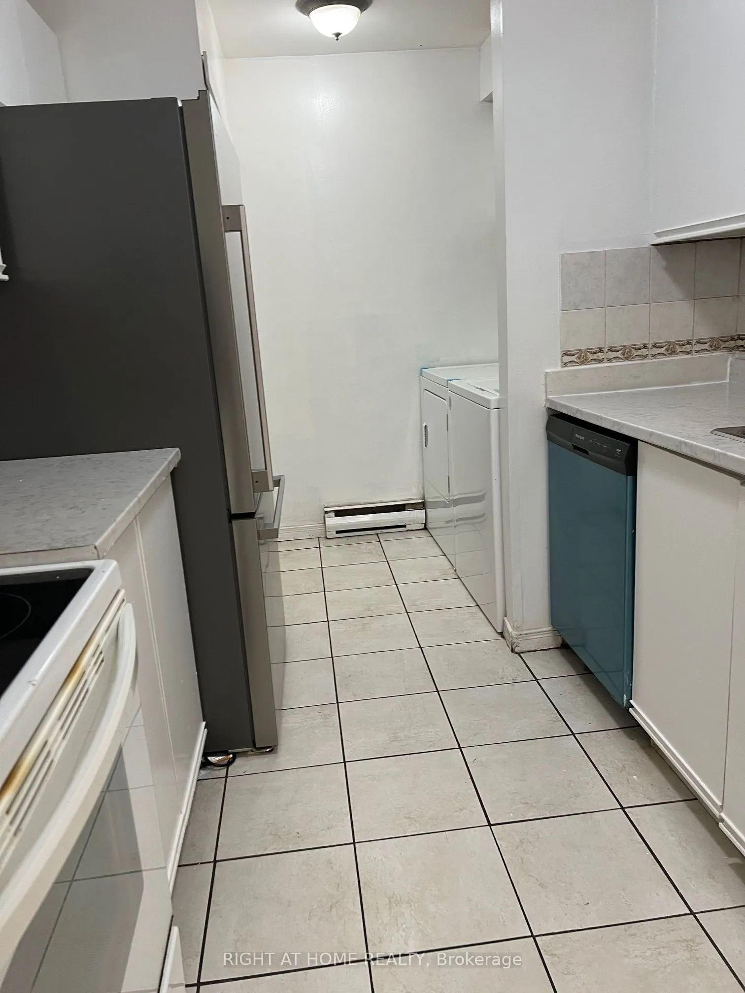 1096 Jalna Boulevard #38