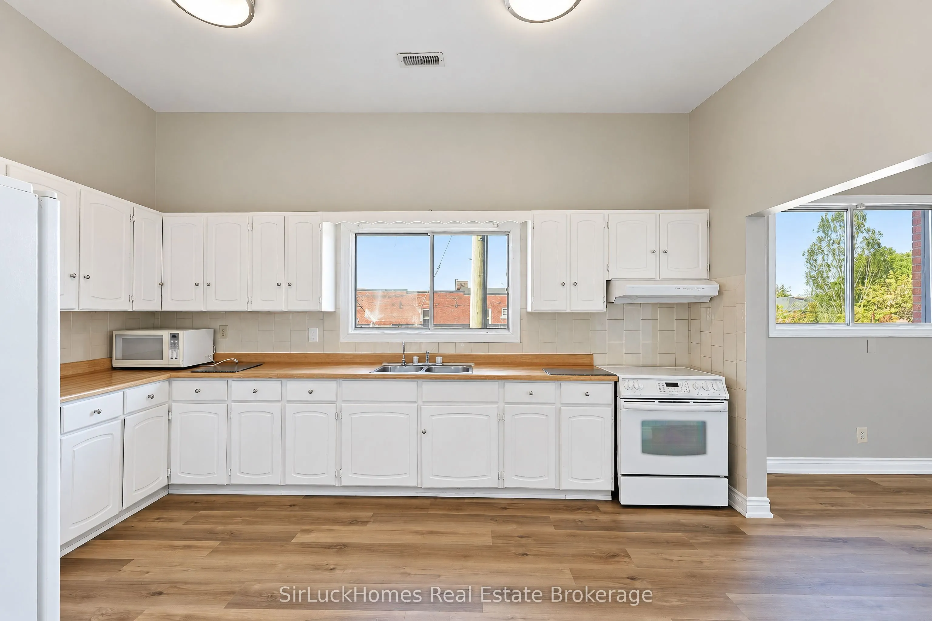 1241 Main Street E #2