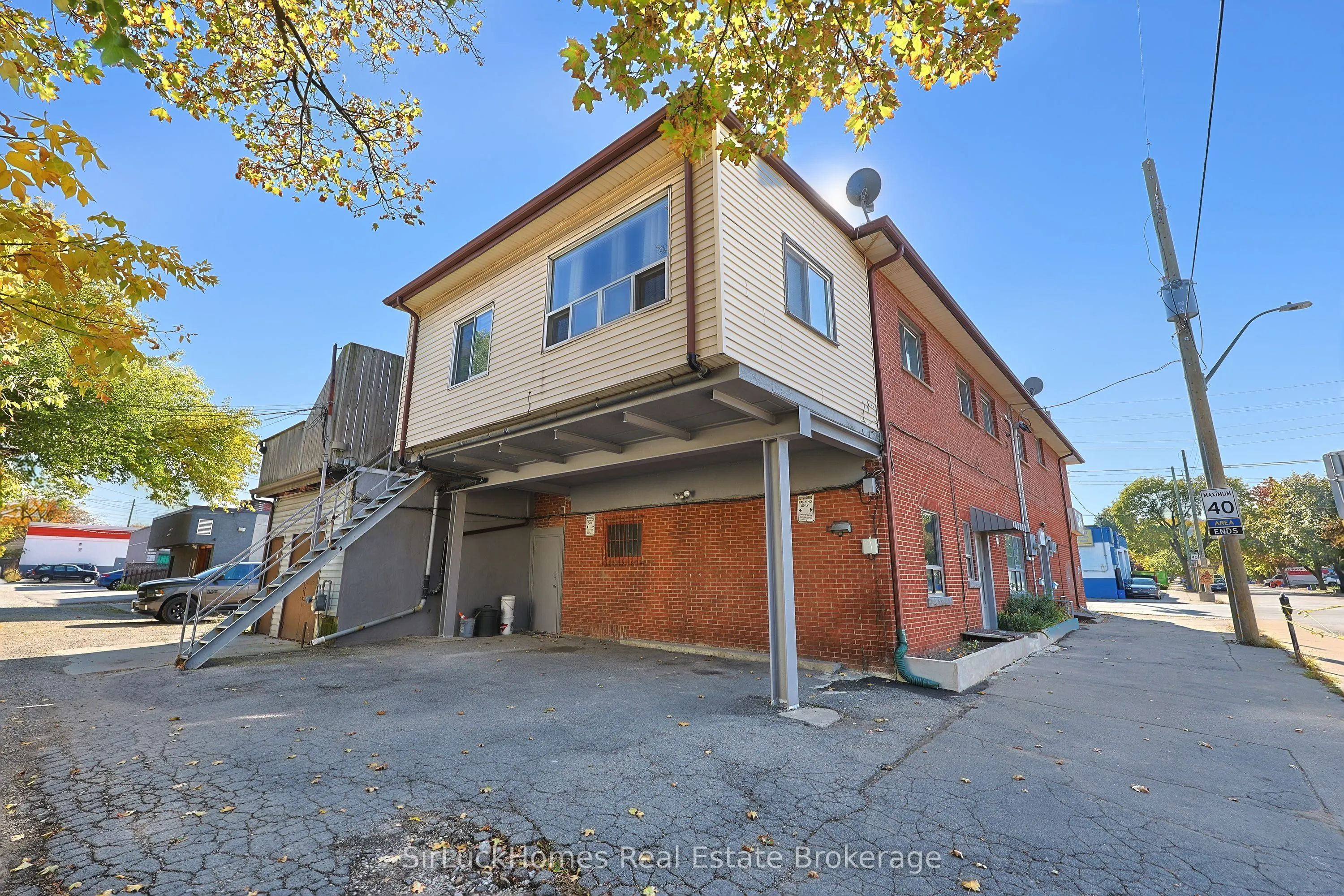 1241 Main Street E #2
