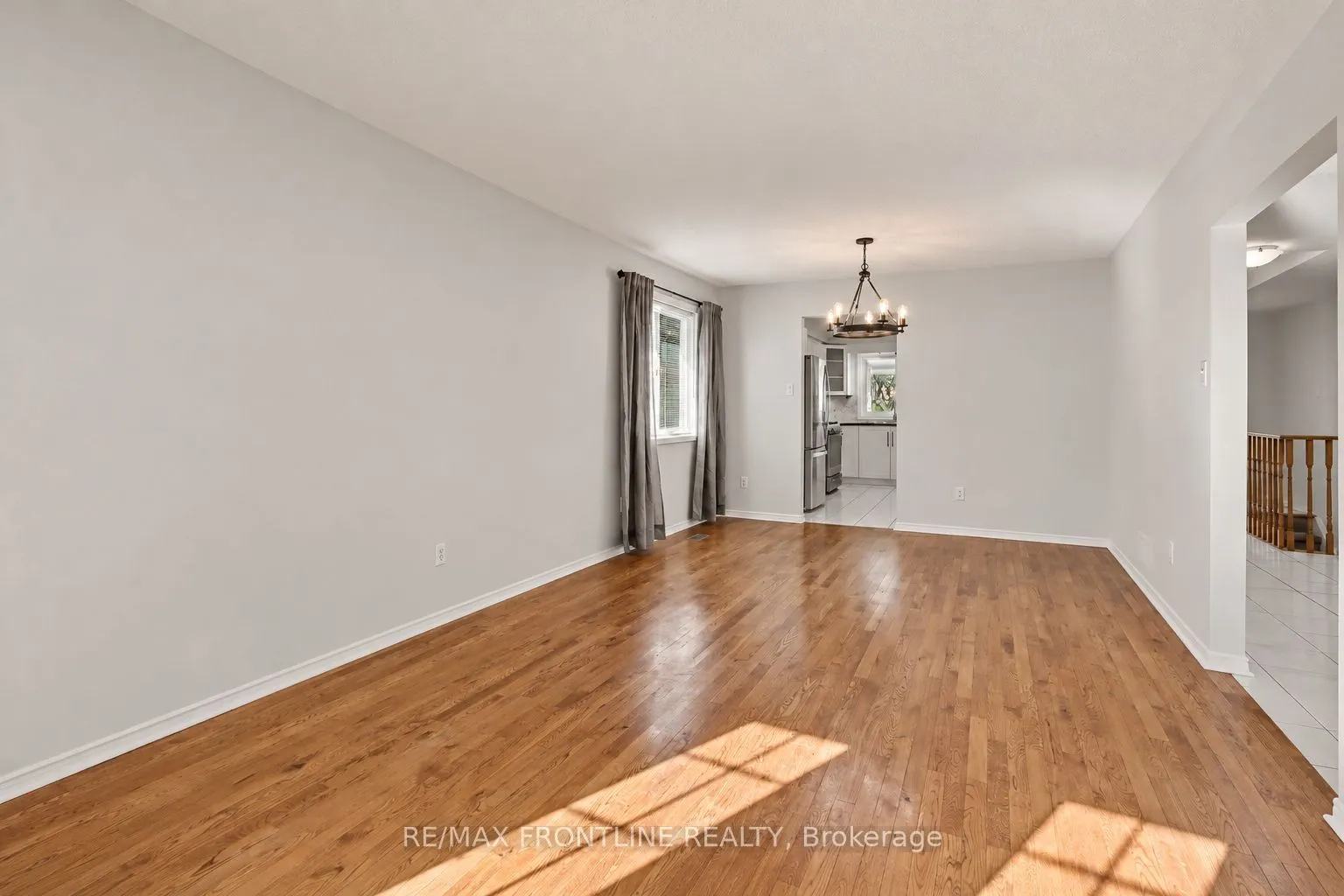 11 Treelawn Boulevard