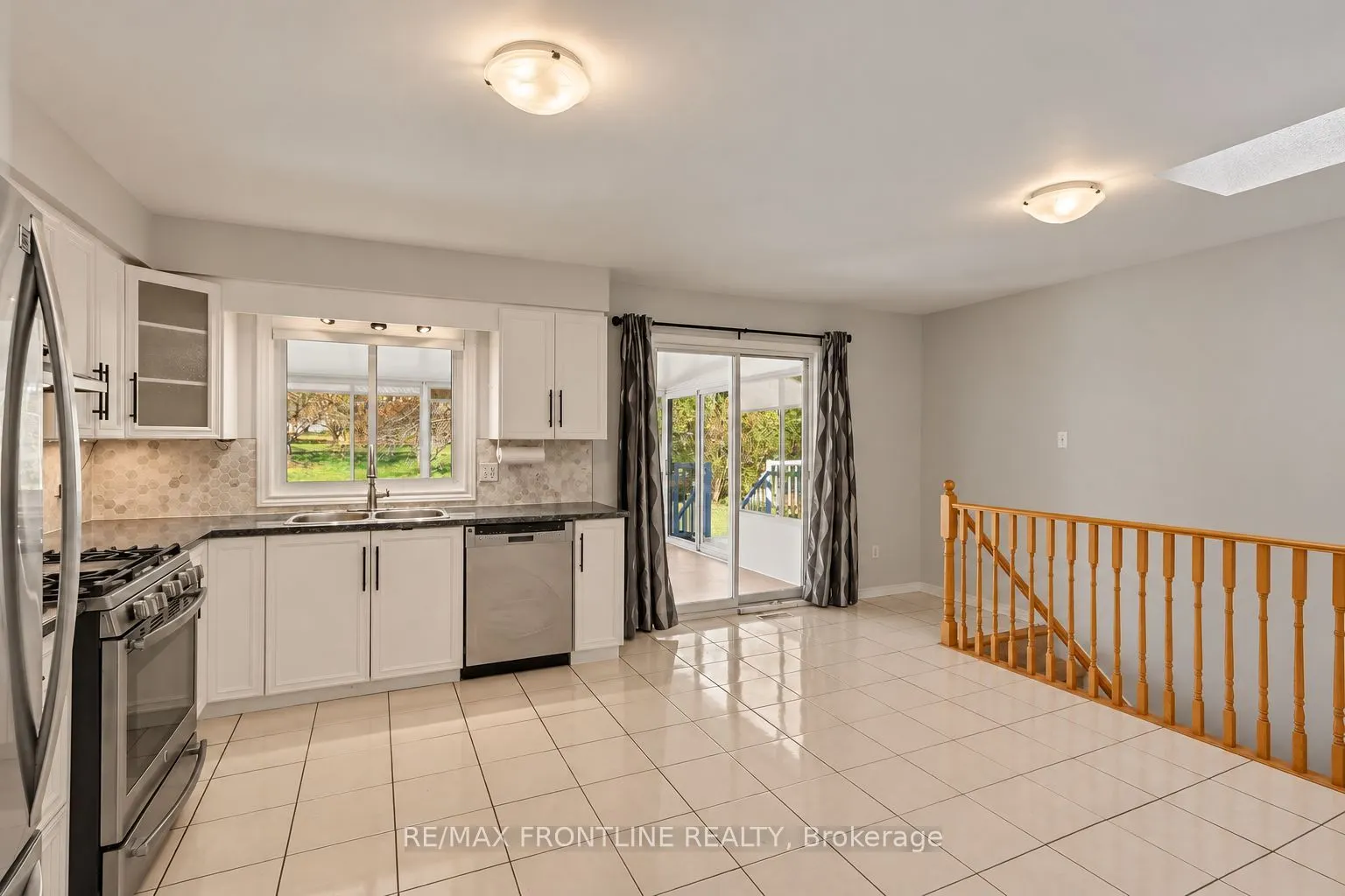 11 Treelawn Boulevard