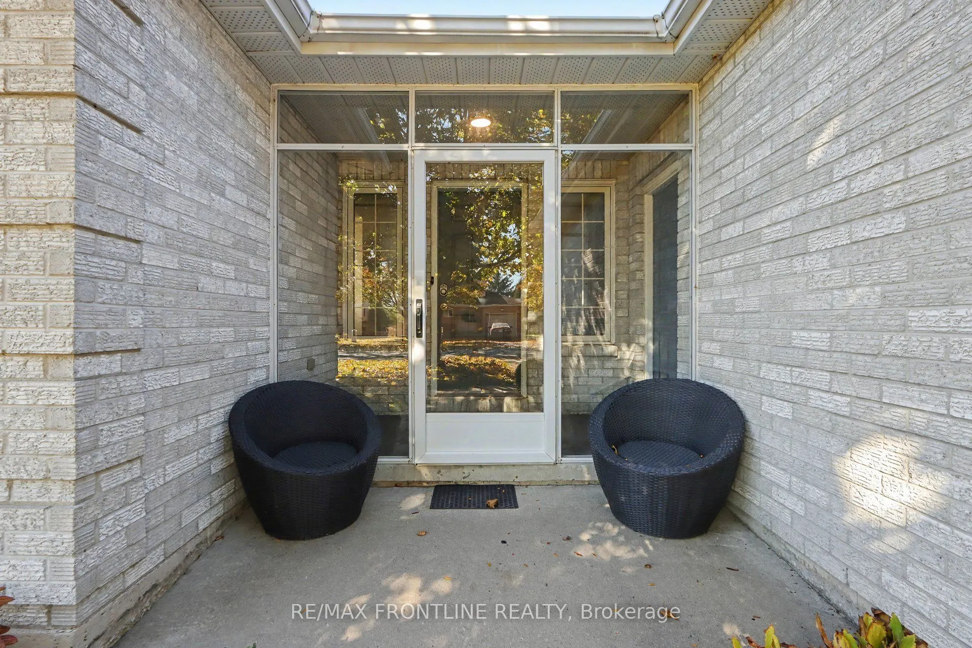 11 Treelawn Boulevard