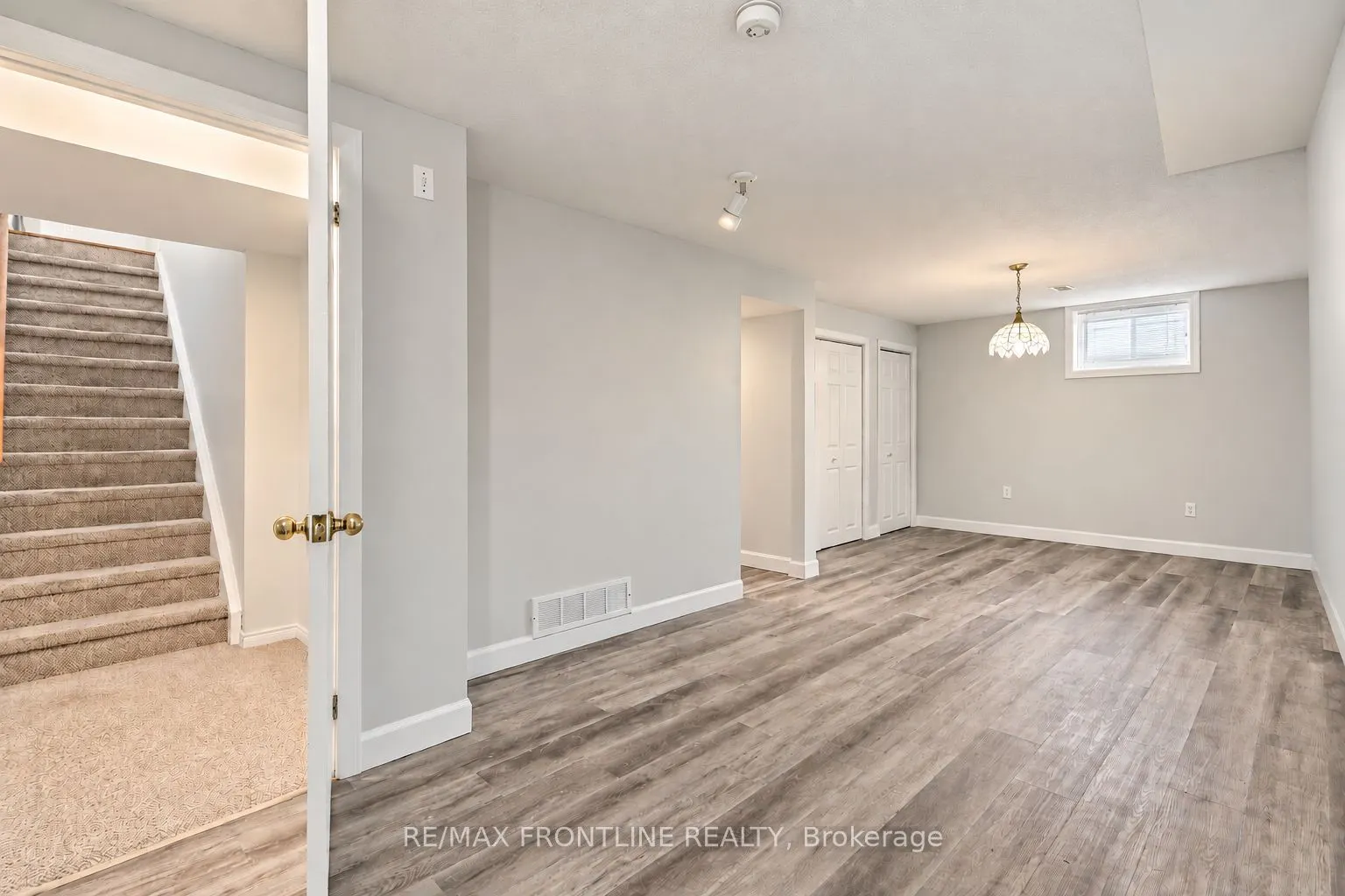 11 Treelawn Boulevard