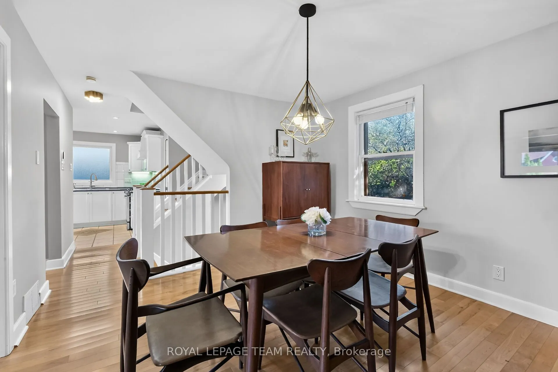 239 Harcourt Avenue