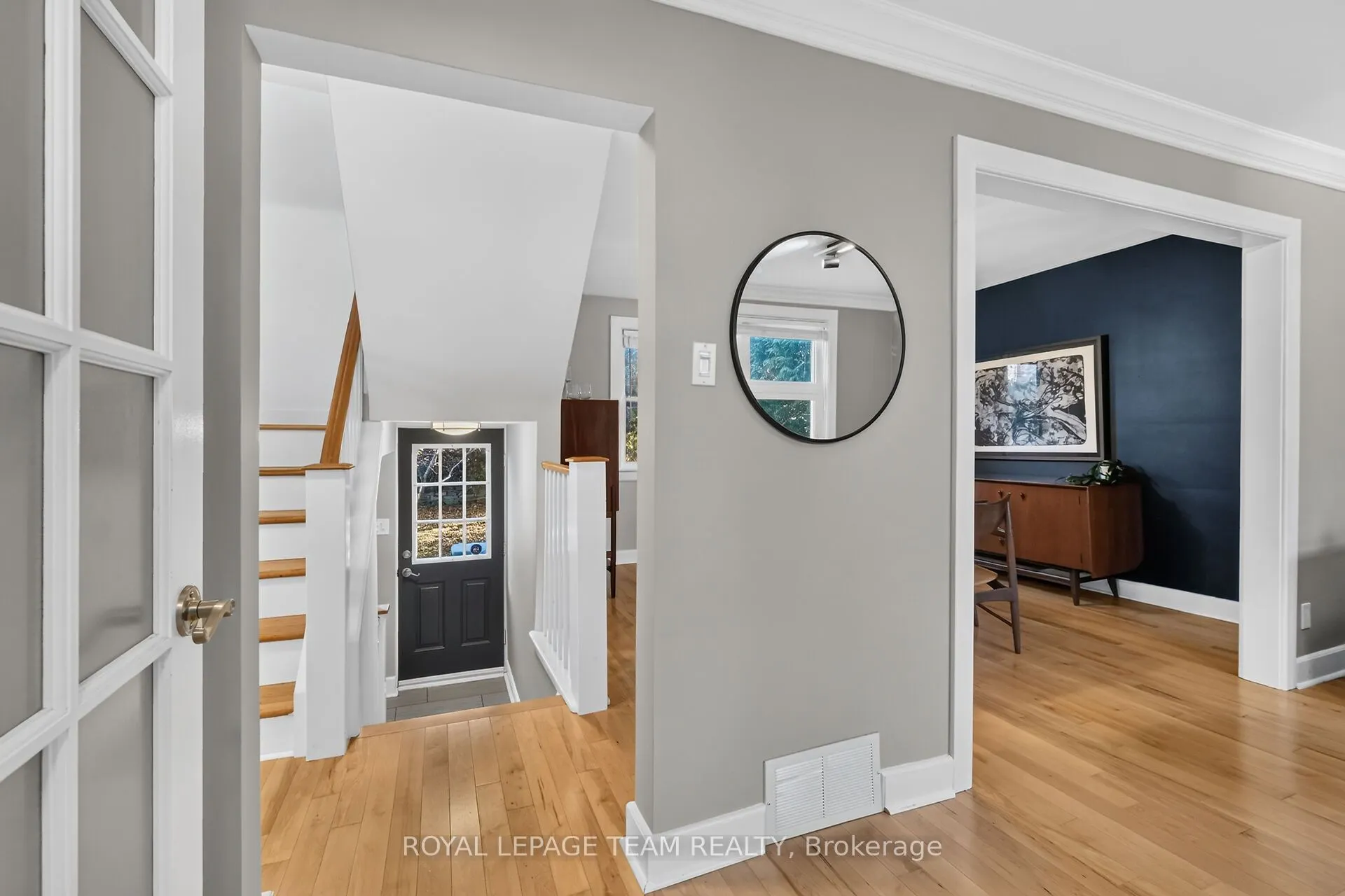 239 Harcourt Avenue