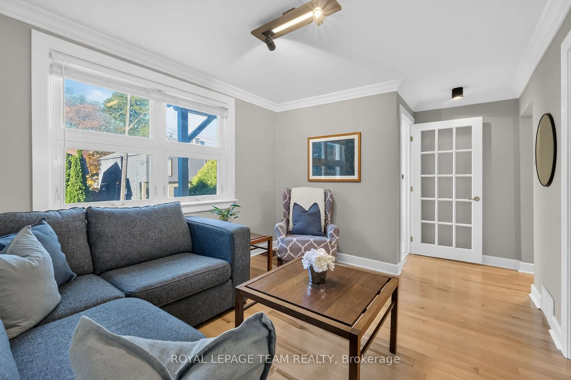 239 Harcourt Avenue