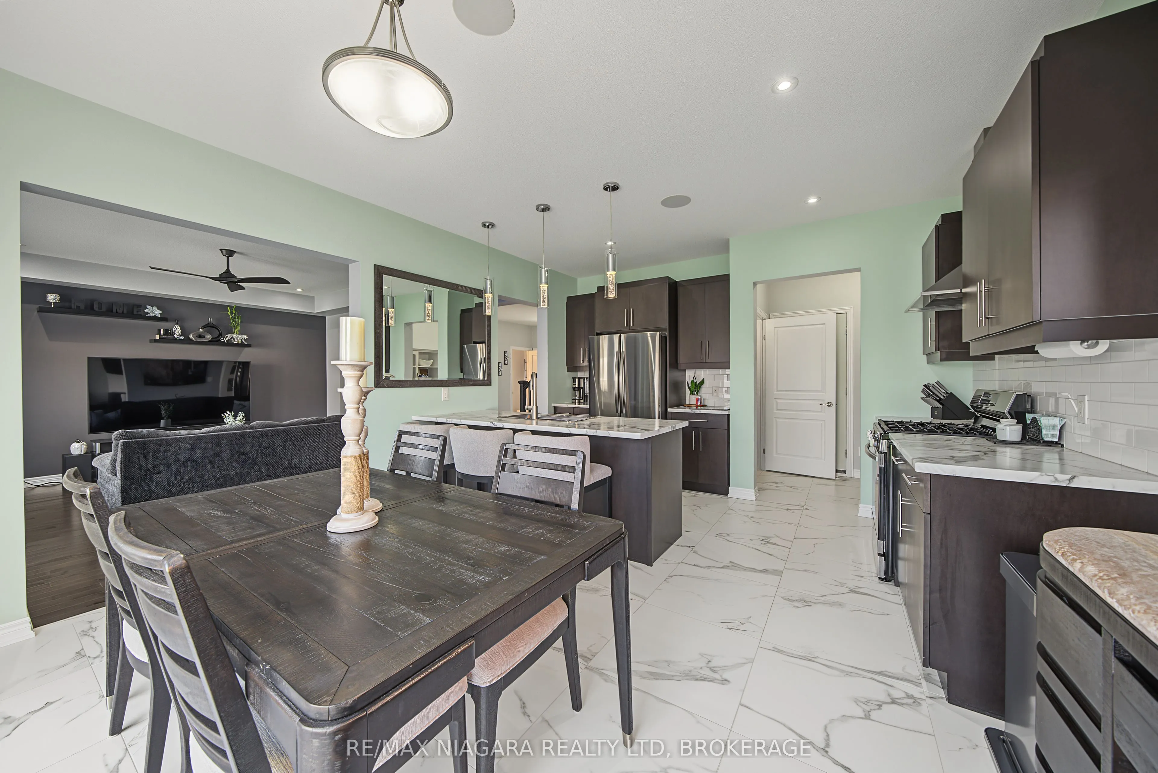 8 Elderberry Road