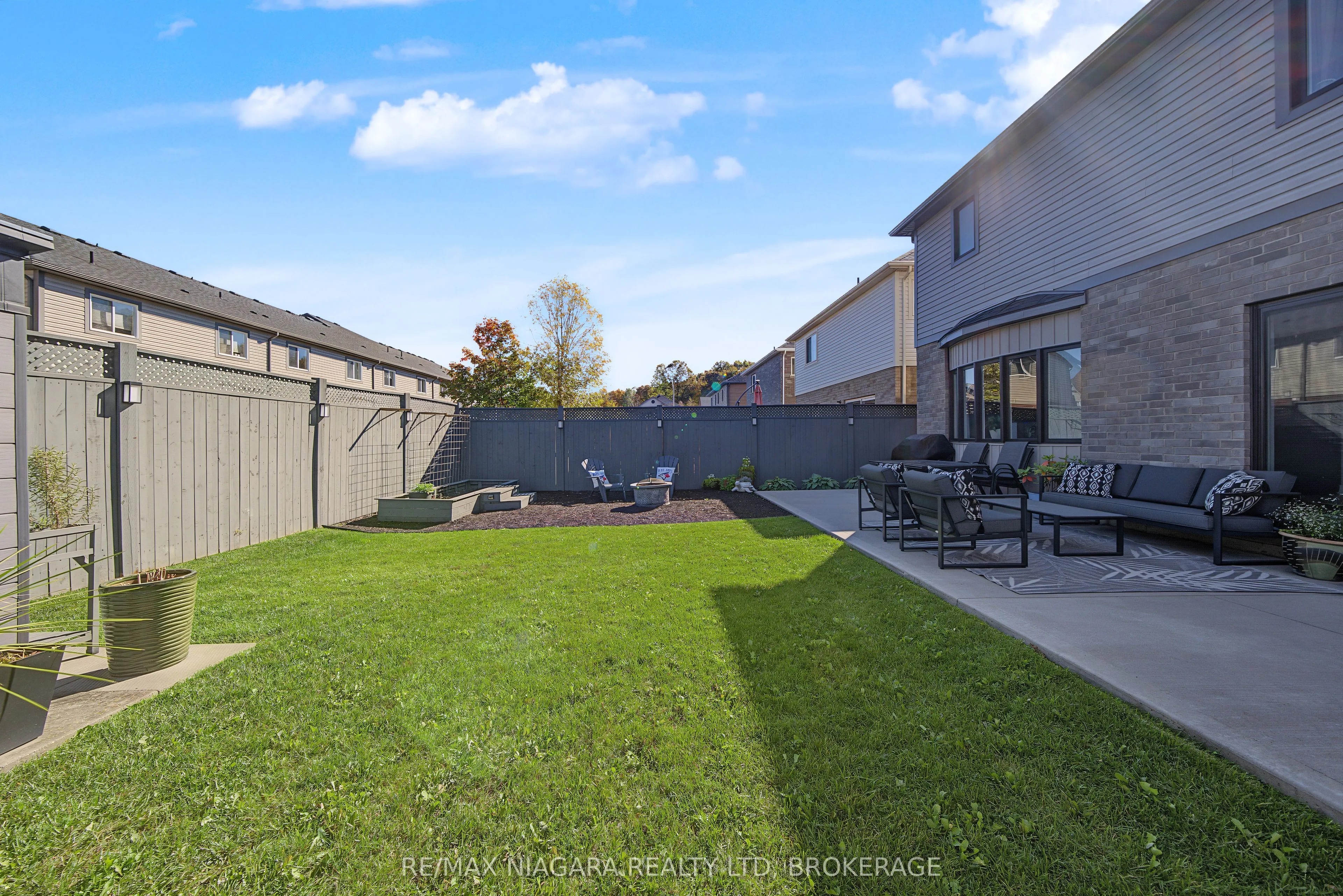8 Elderberry Road