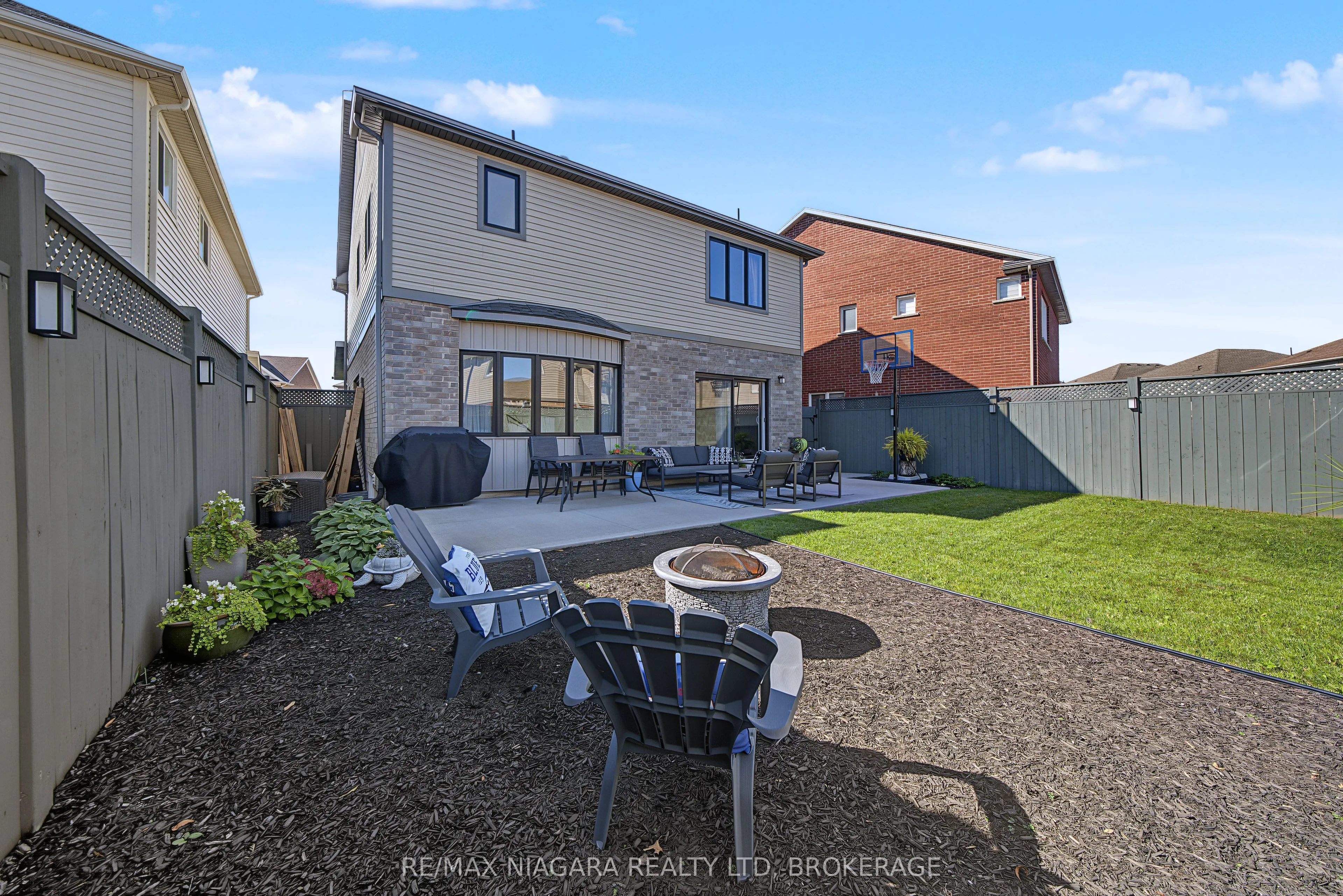 8 Elderberry Road