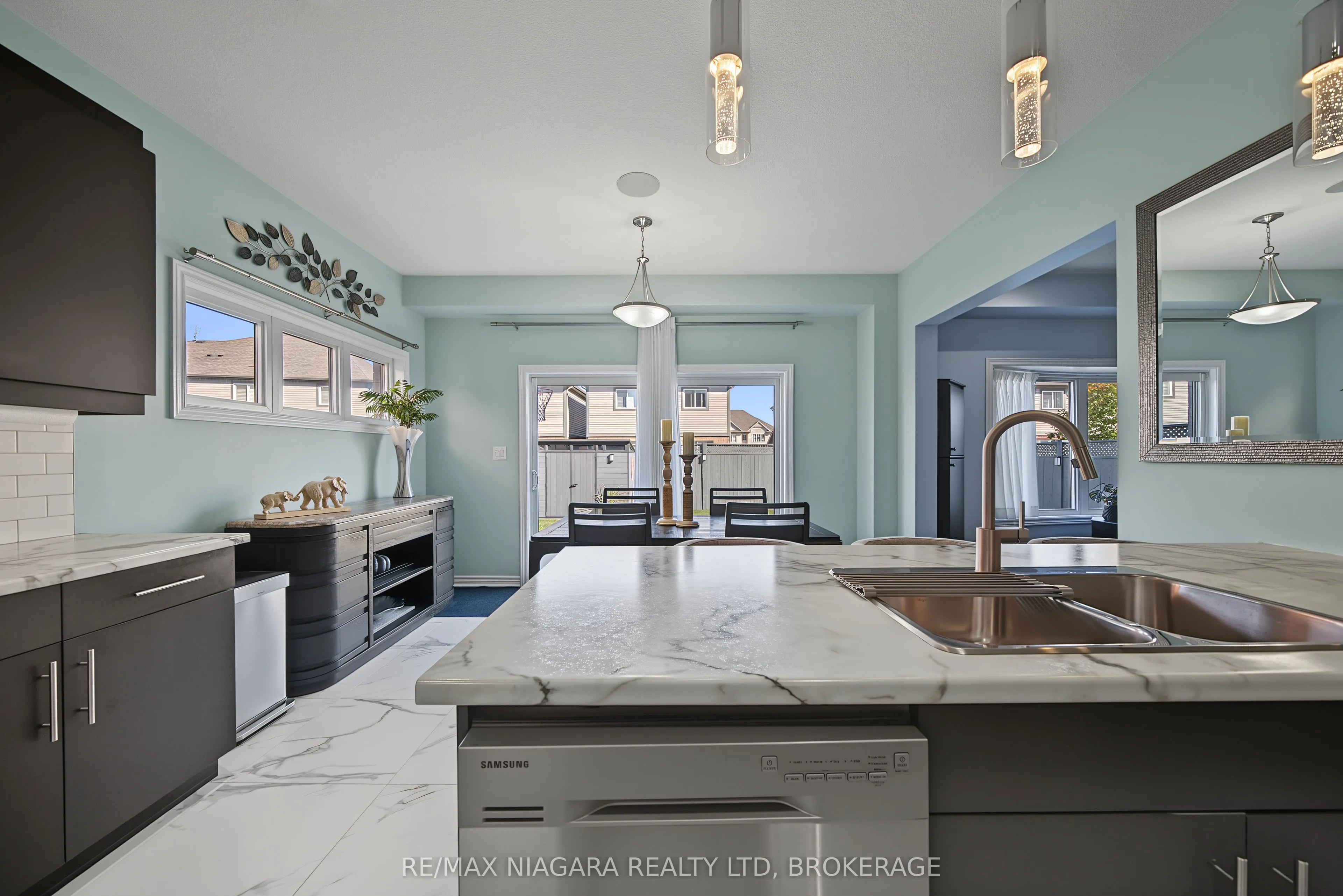 8 Elderberry Road