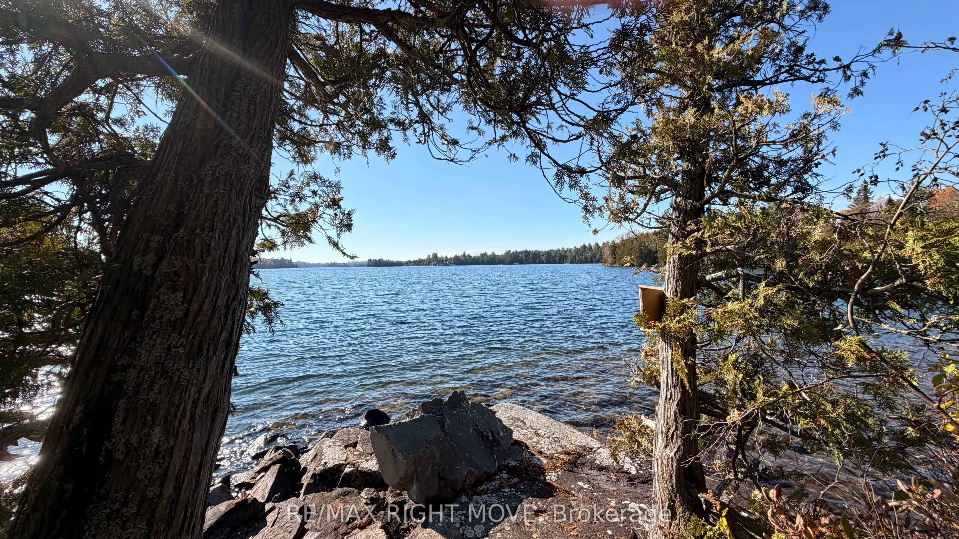 12 Lake Temagami Island