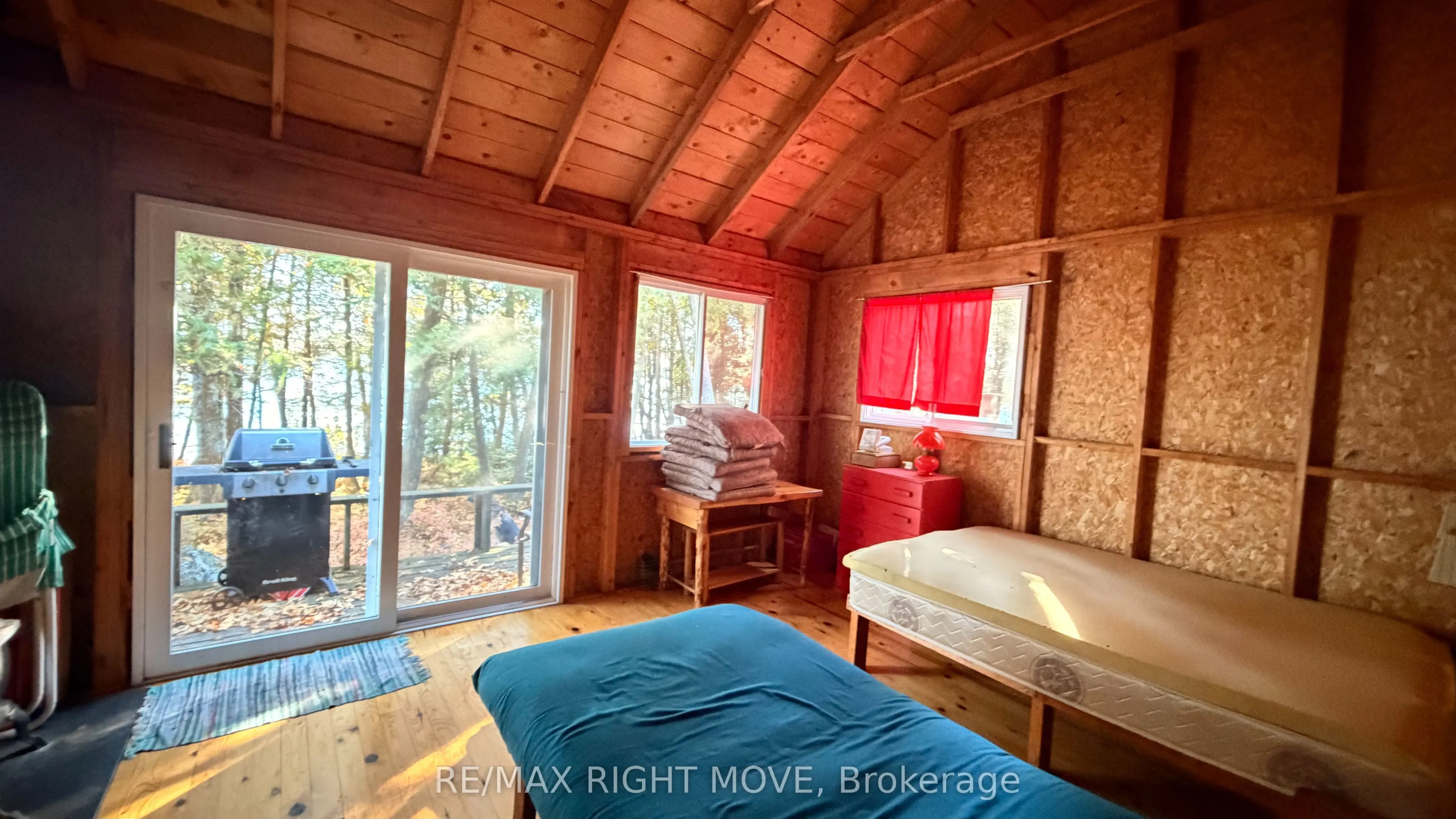 12 Lake Temagami Island