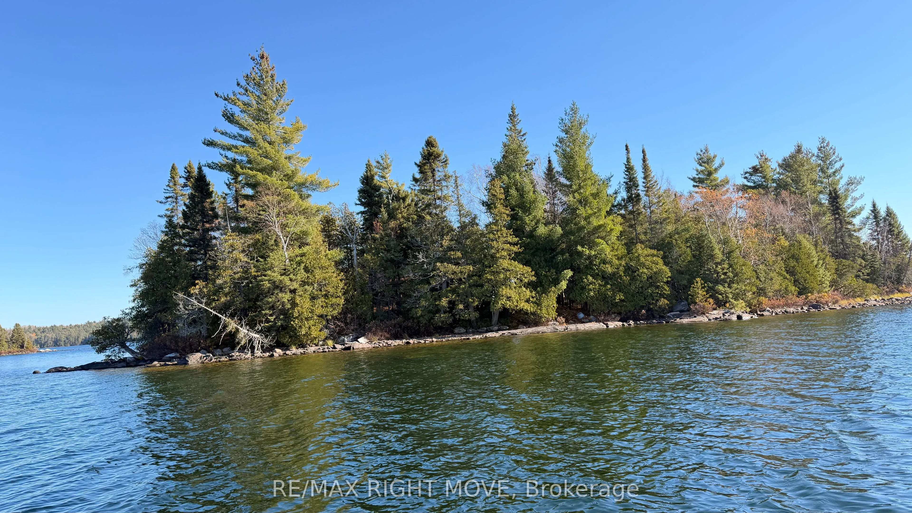 12 Lake Temagami Island