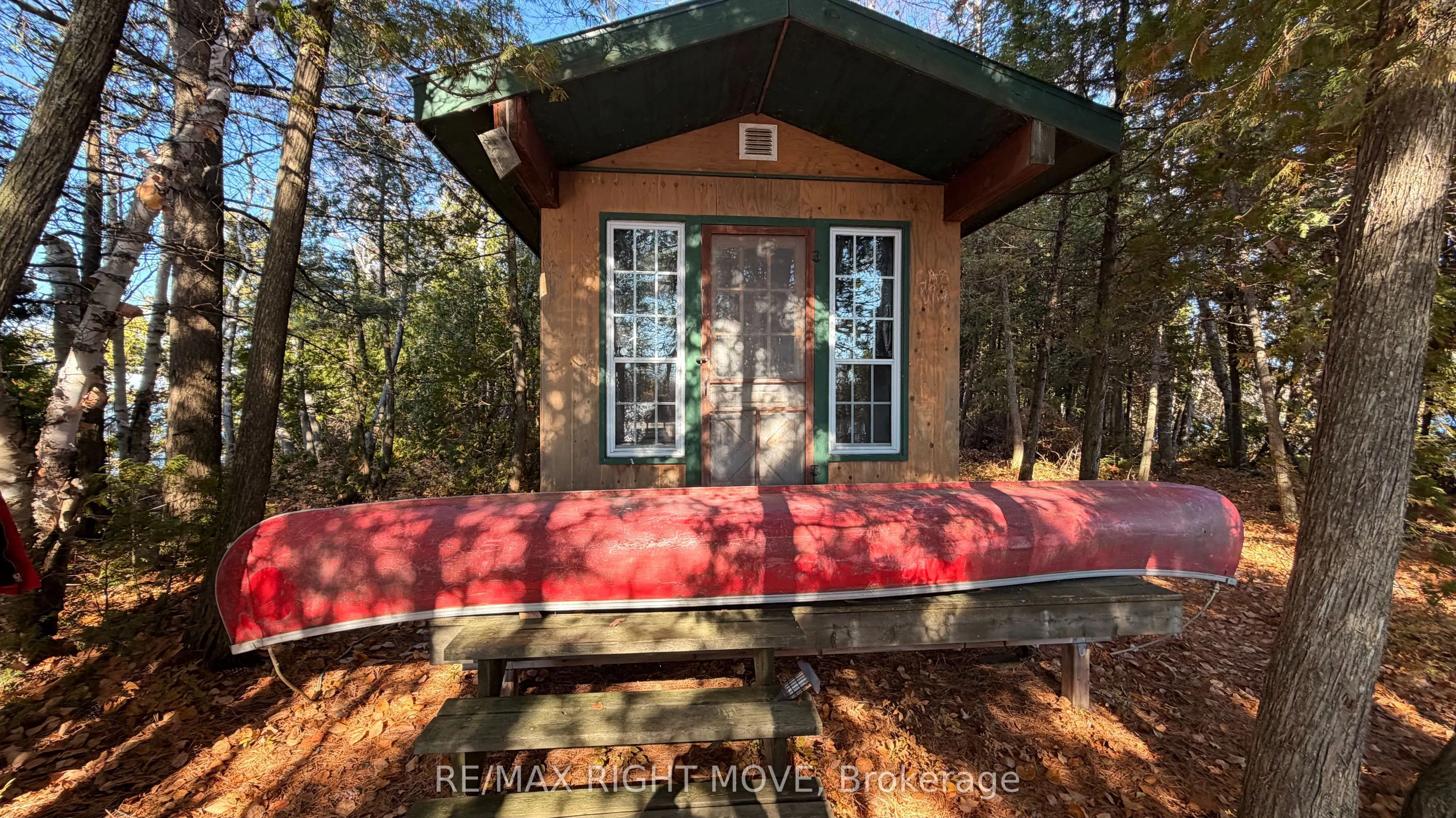 12 Lake Temagami Island