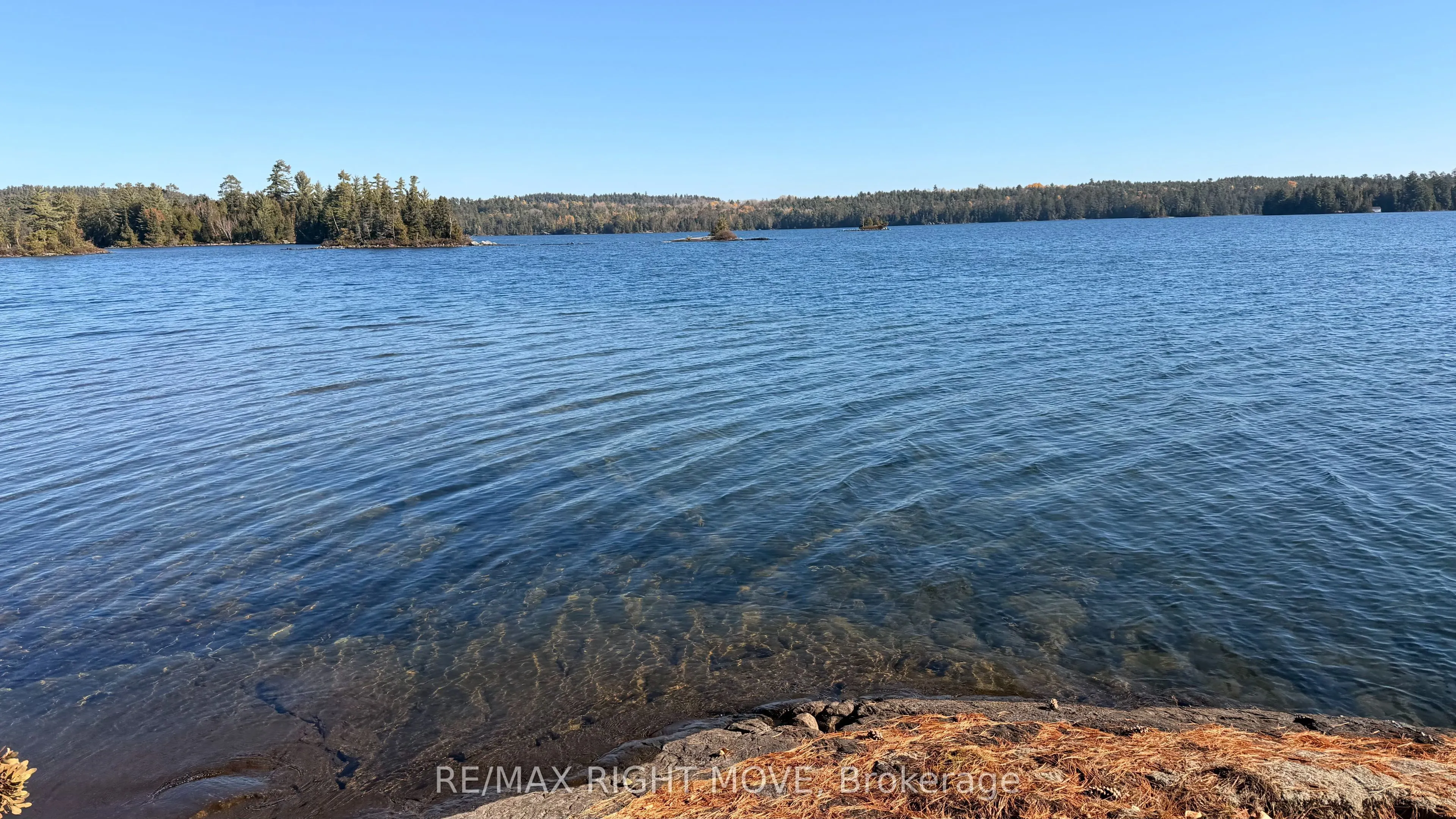 12 Lake Temagami Island