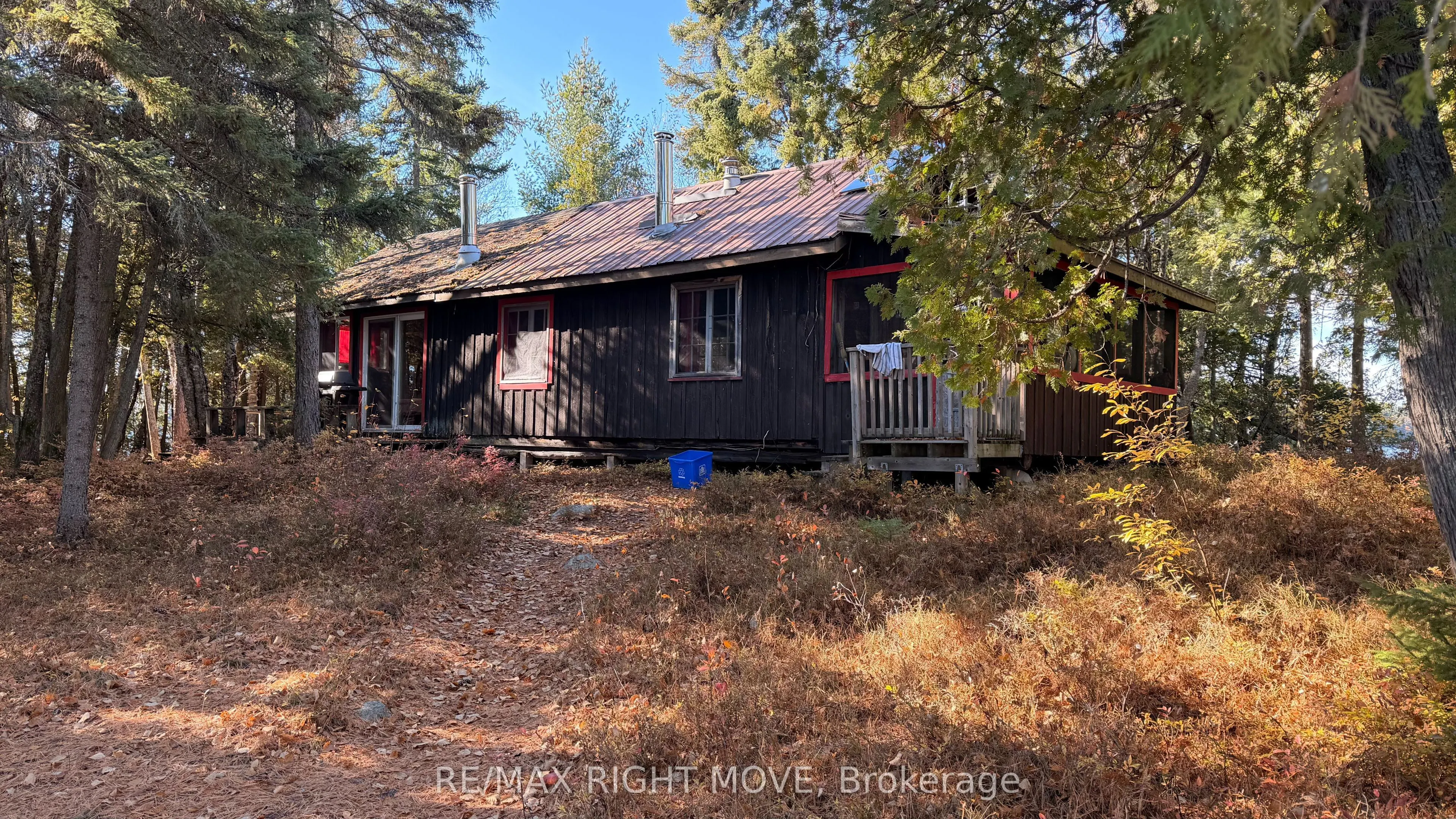 12 Lake Temagami Island