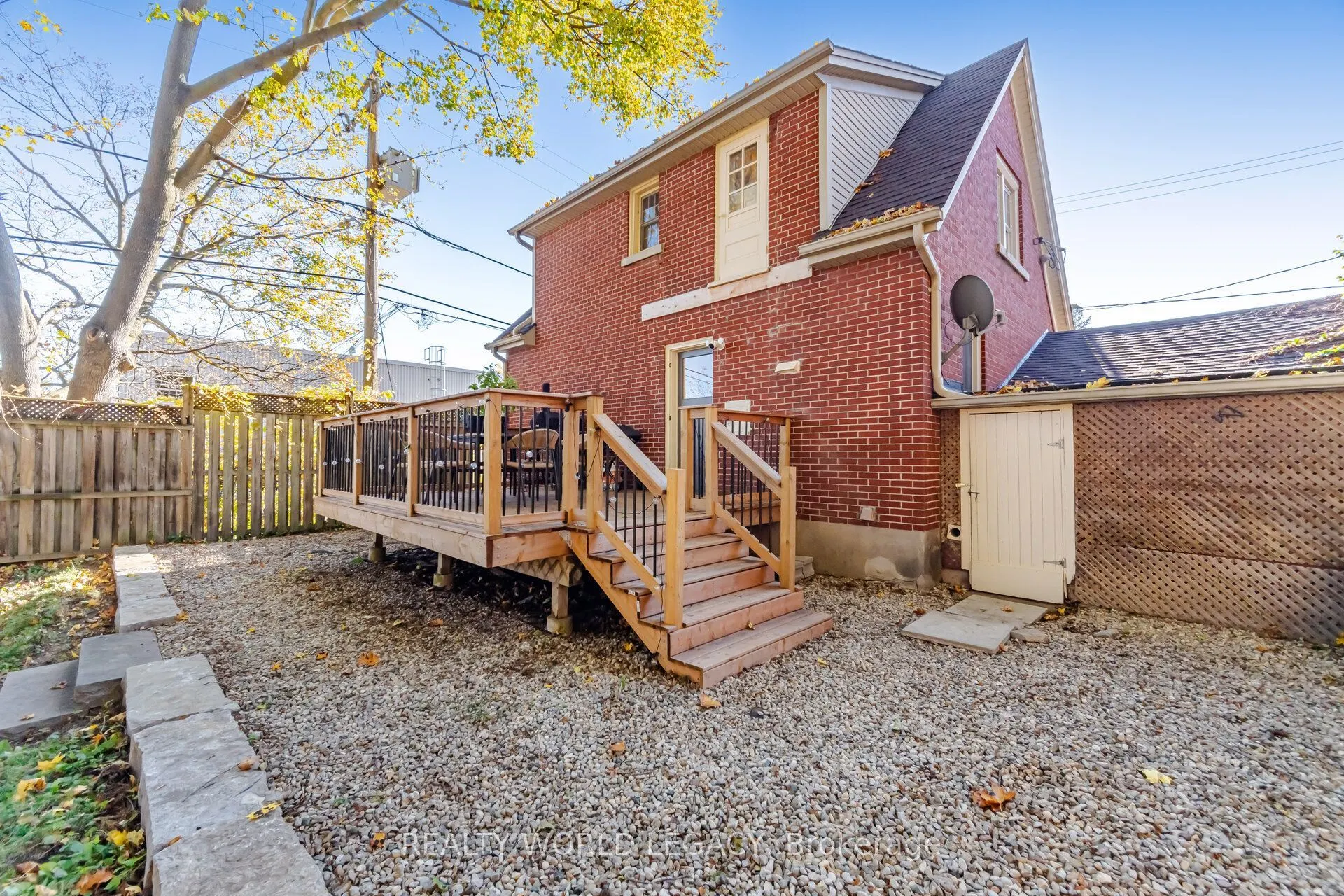 11 Rock Avenue