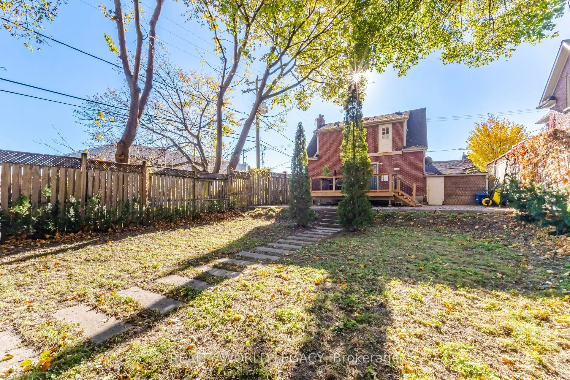 11 Rock Avenue
