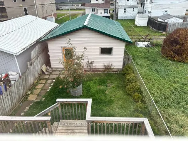 831 McIntosh Street