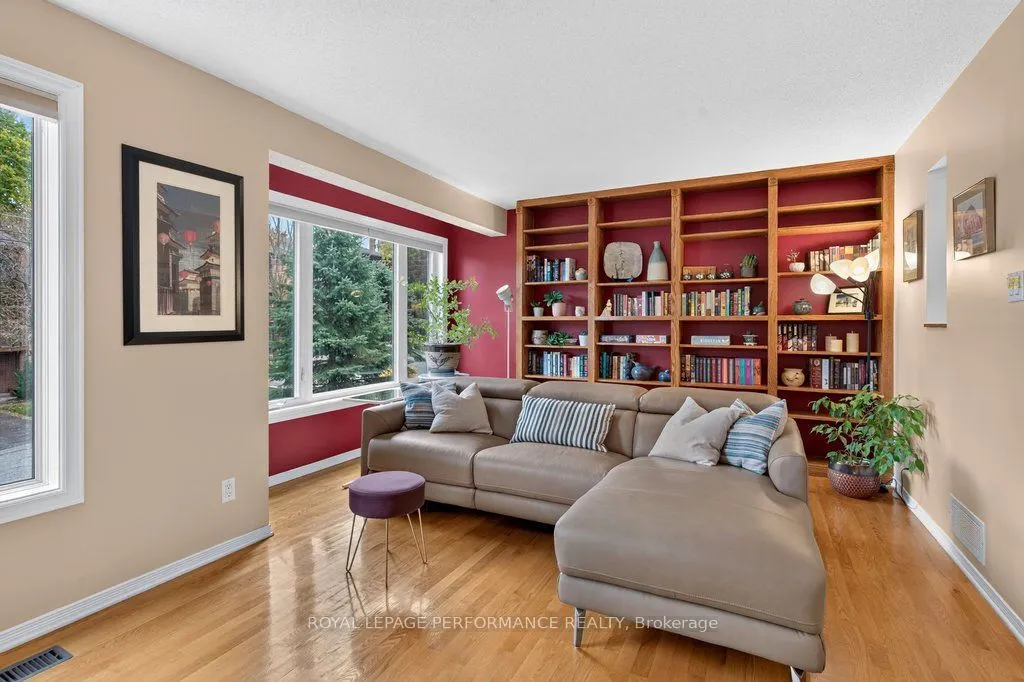 4 Birchdale Avenue