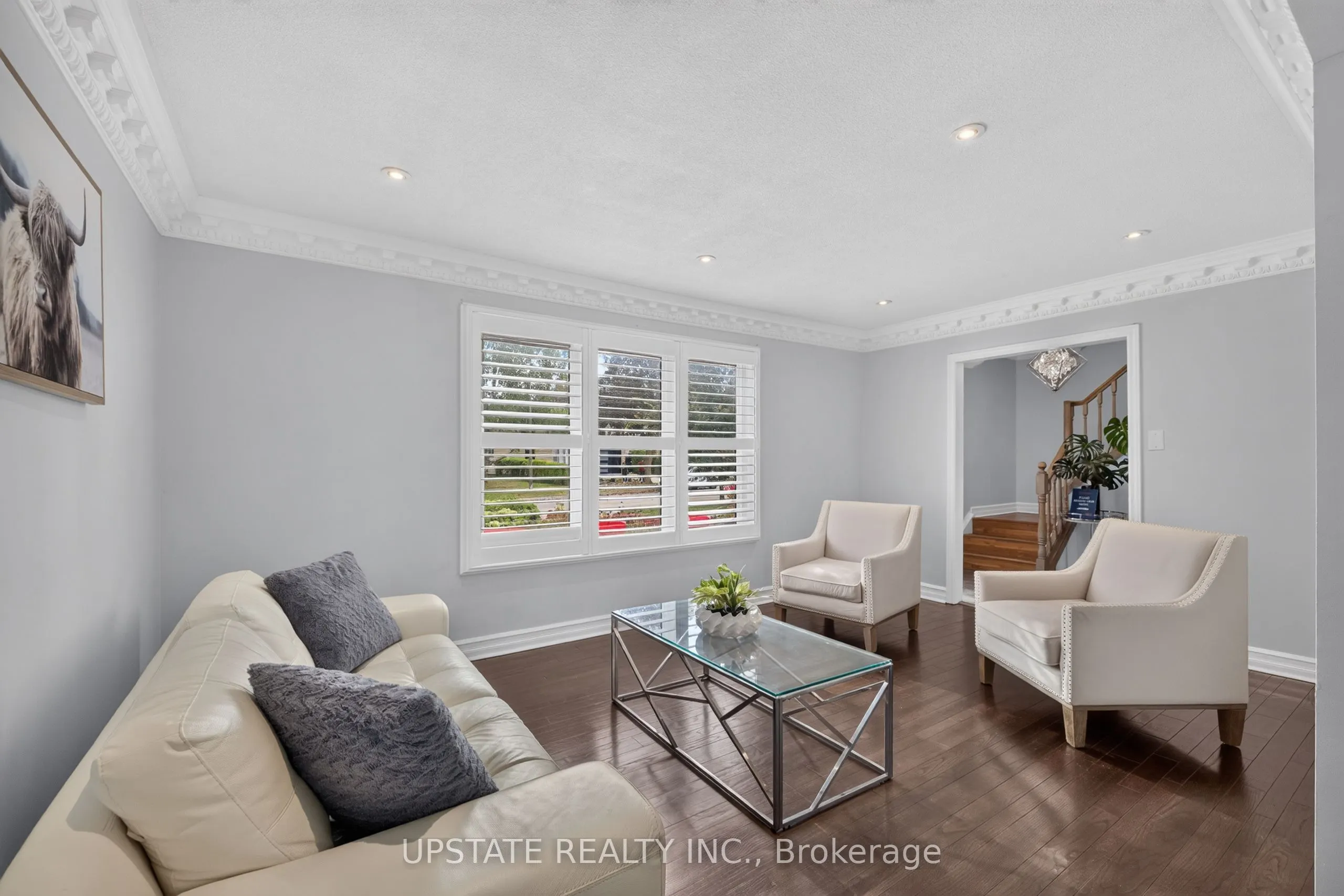 221 Cedarwoods Crescent