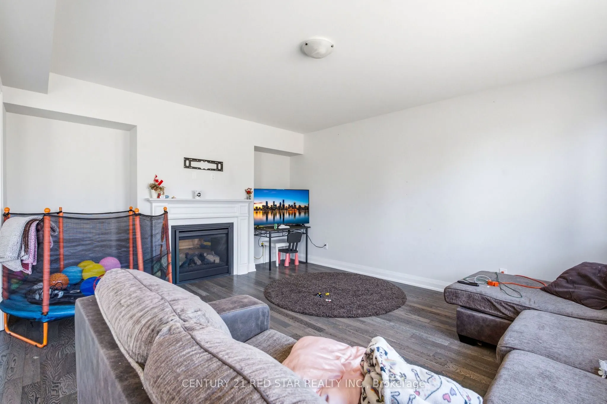 224 Harwood Avenue