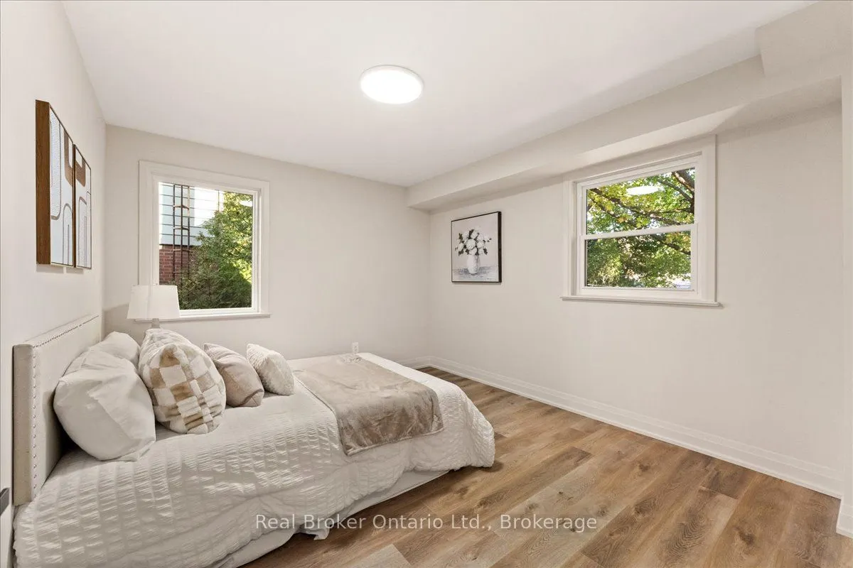 39 West 21st Street