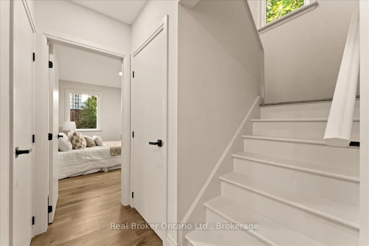 39 West 21st Street