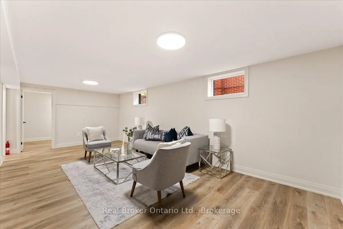 39 West 21st Street