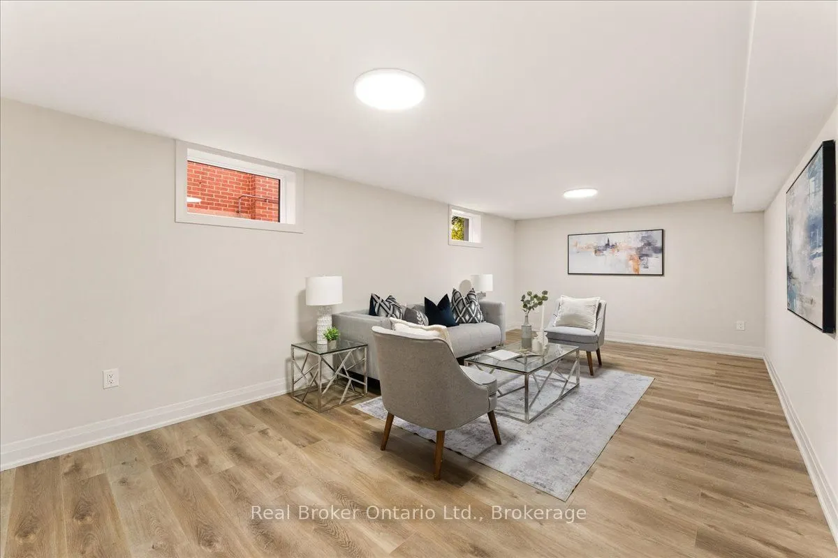 39 West 21st Street