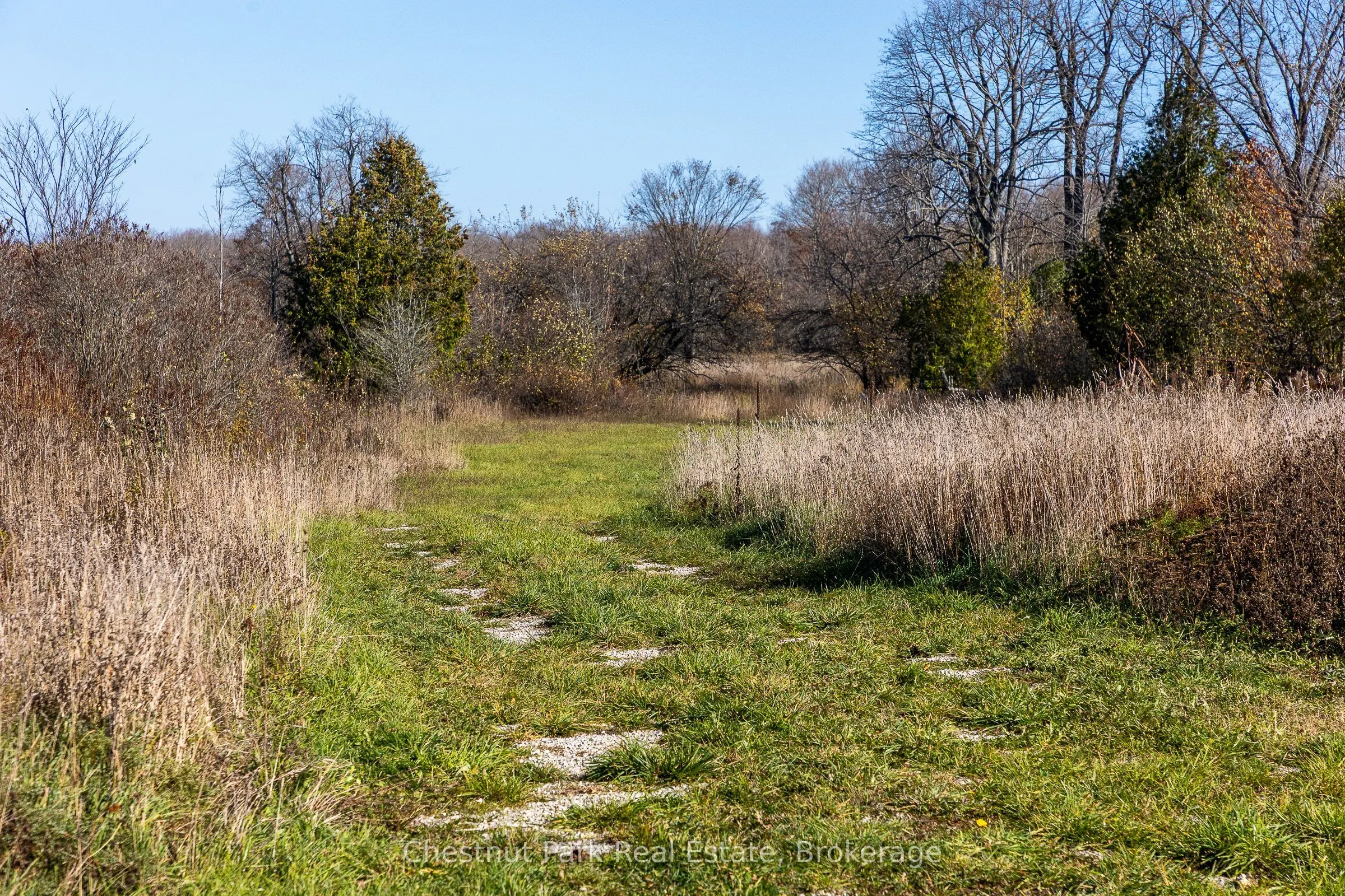 92 Crane Lake Road