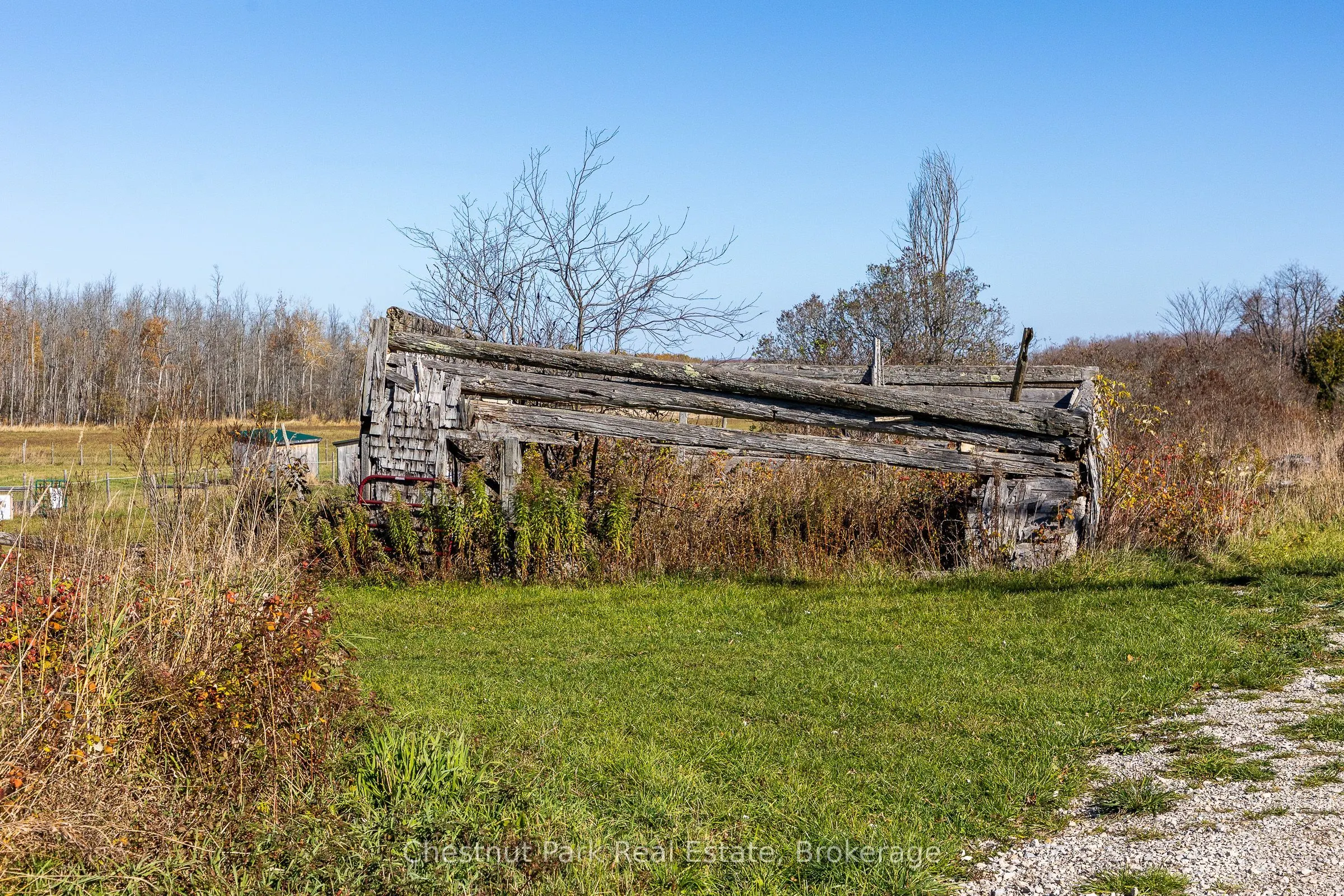 92 Crane Lake Road