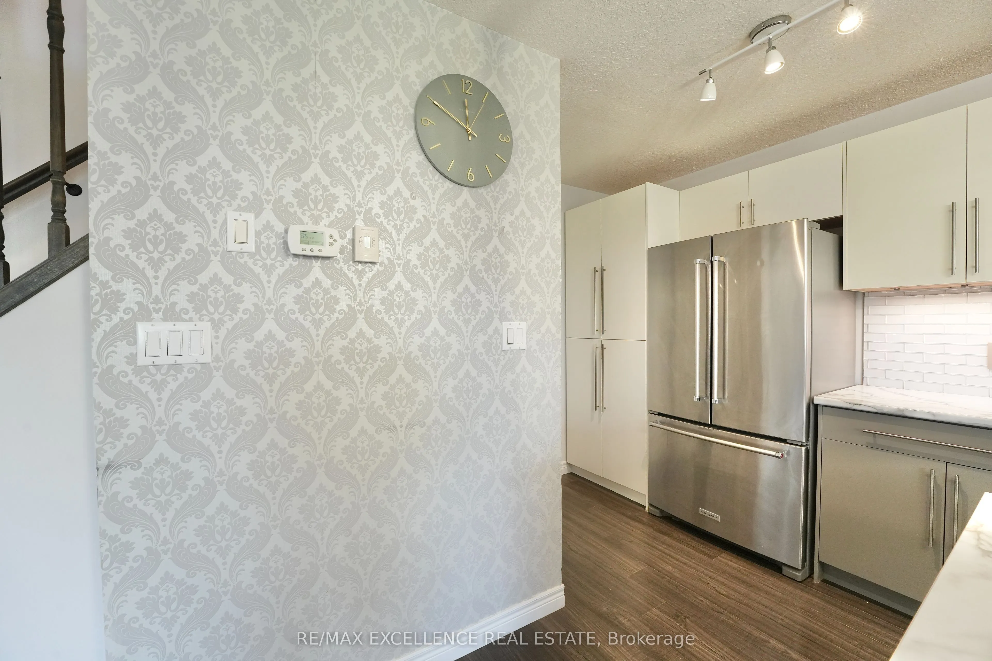 1954 FOXRIDGE Crescent