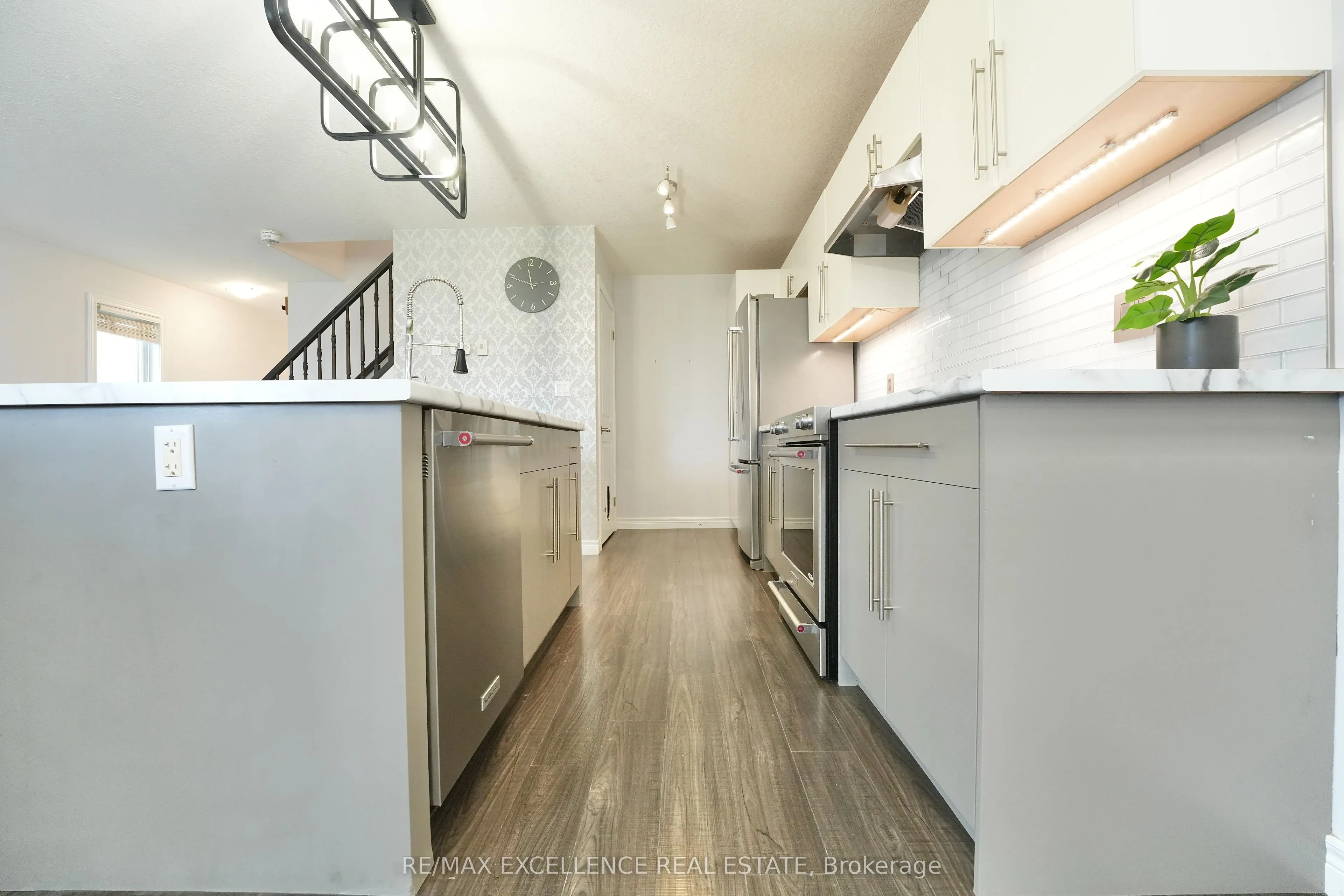 1954 FOXRIDGE Crescent
