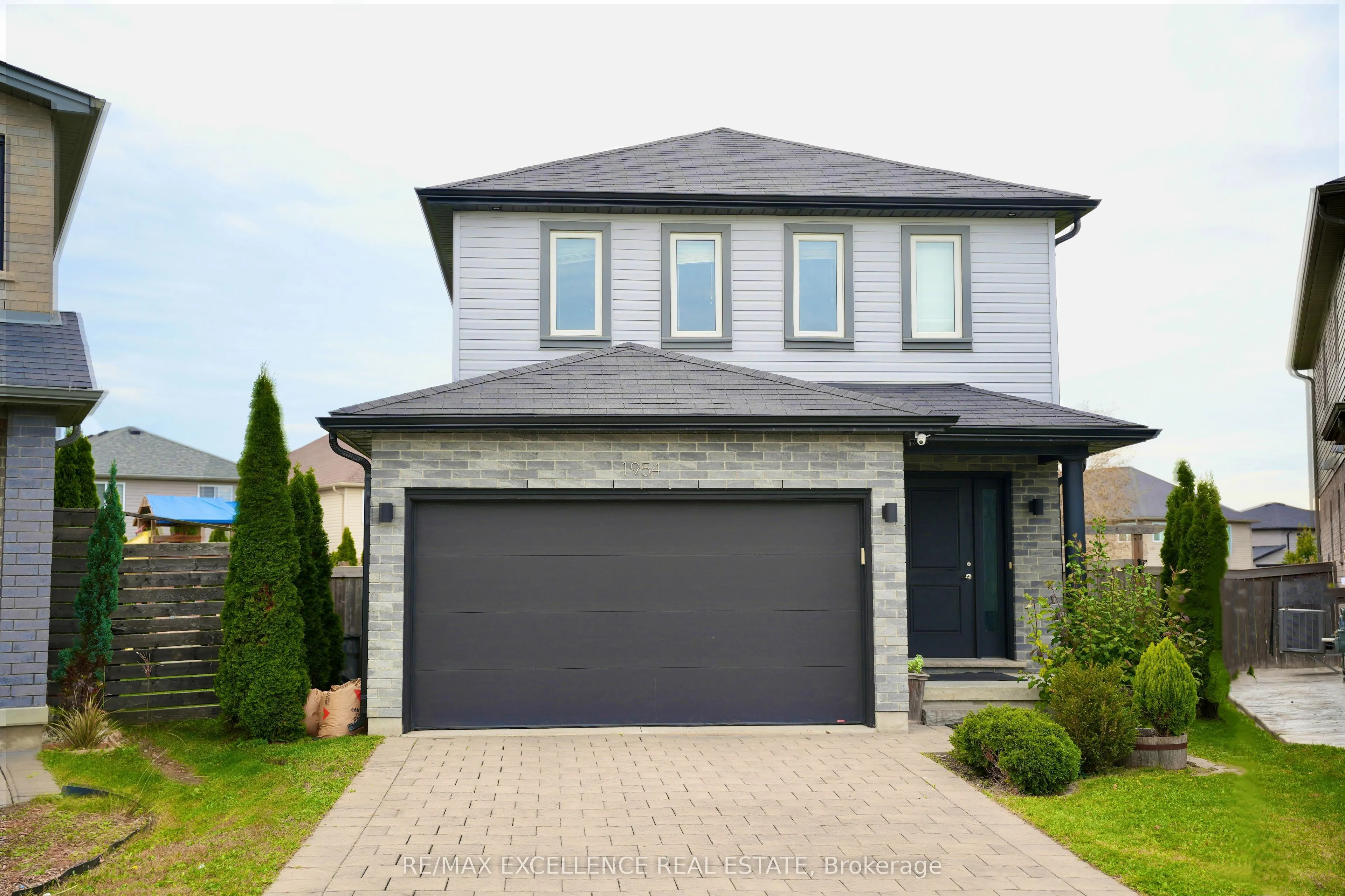1954 FOXRIDGE Crescent