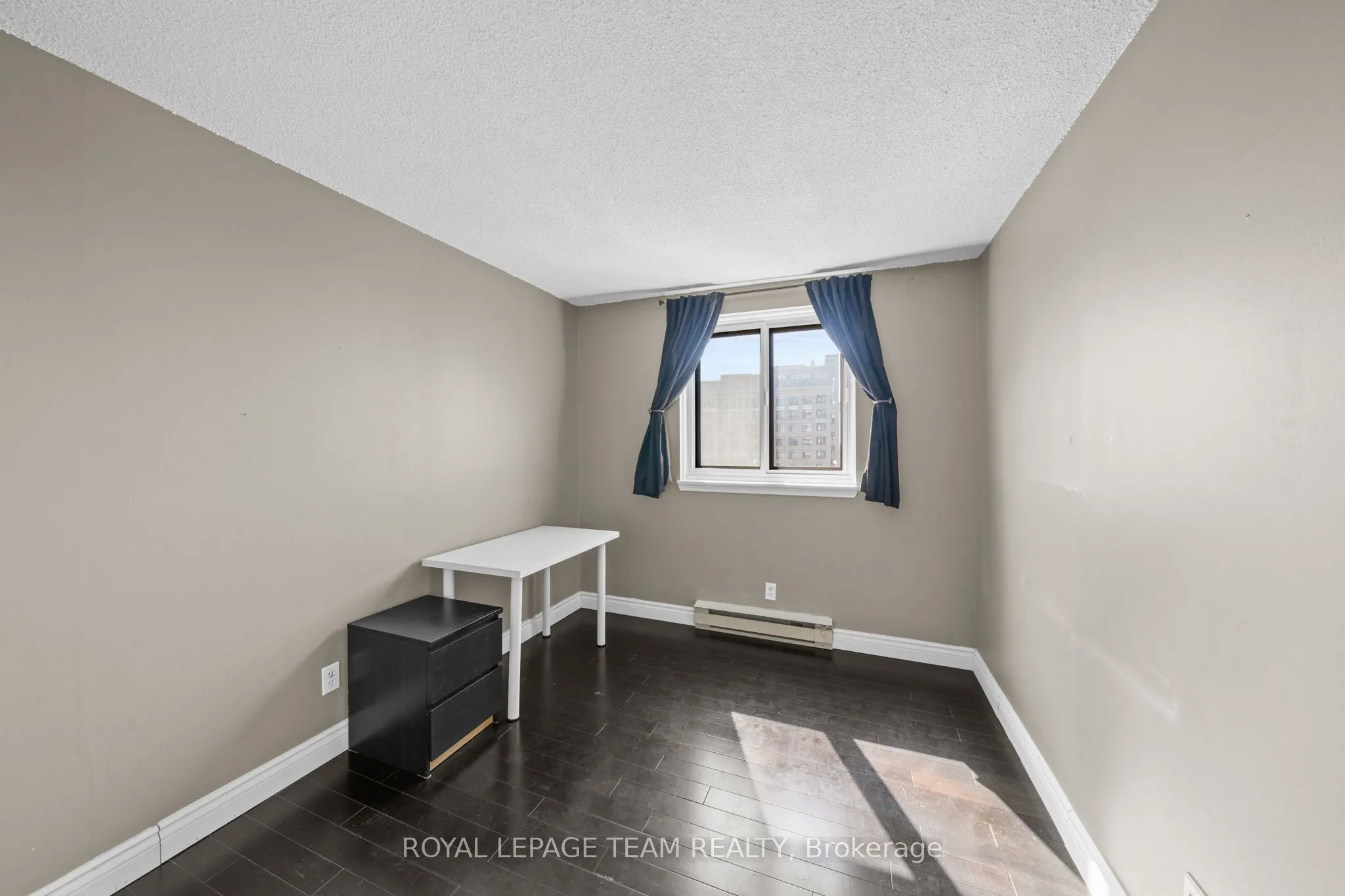 199 Kent Street #1705