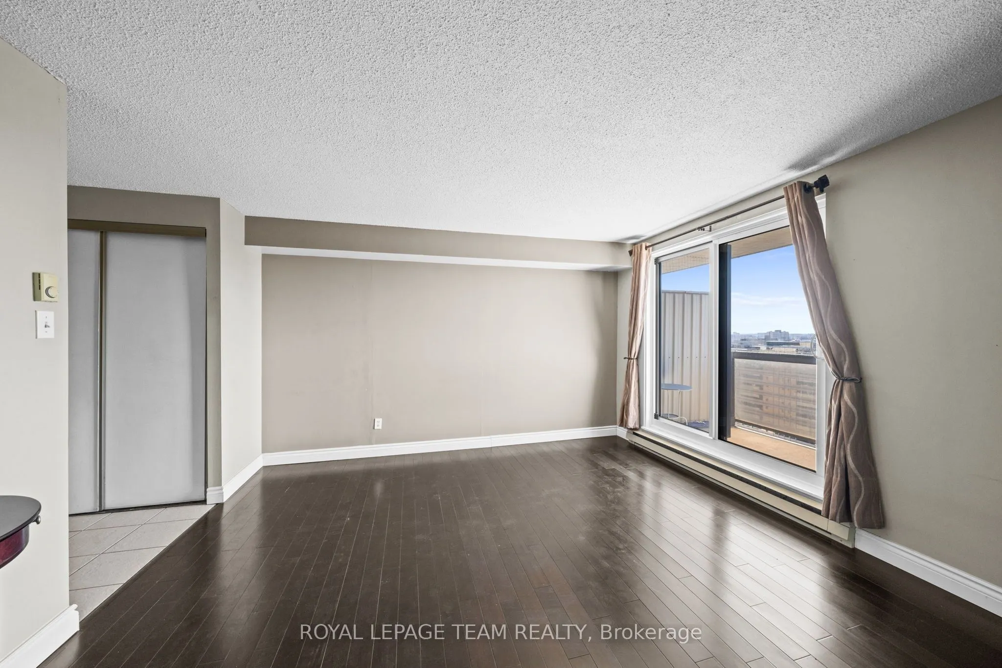 199 Kent Street #1705