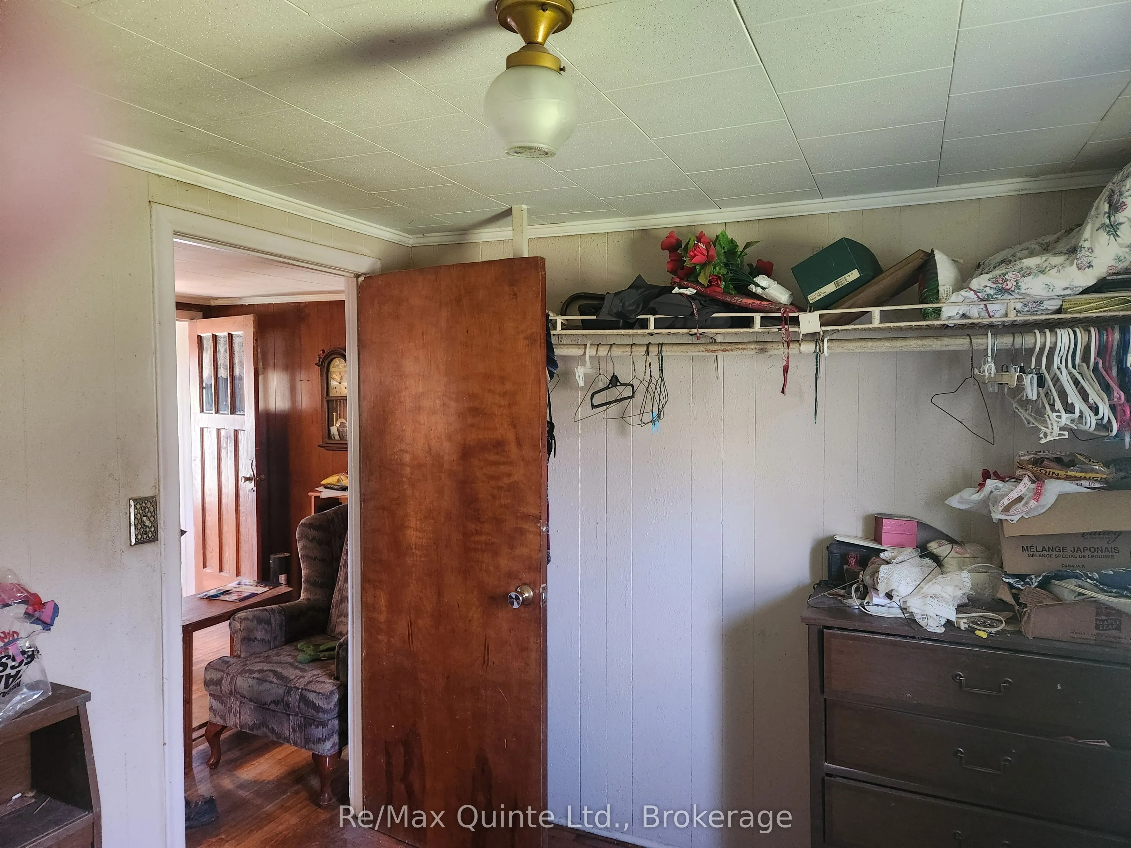 182 Smokes Point Road